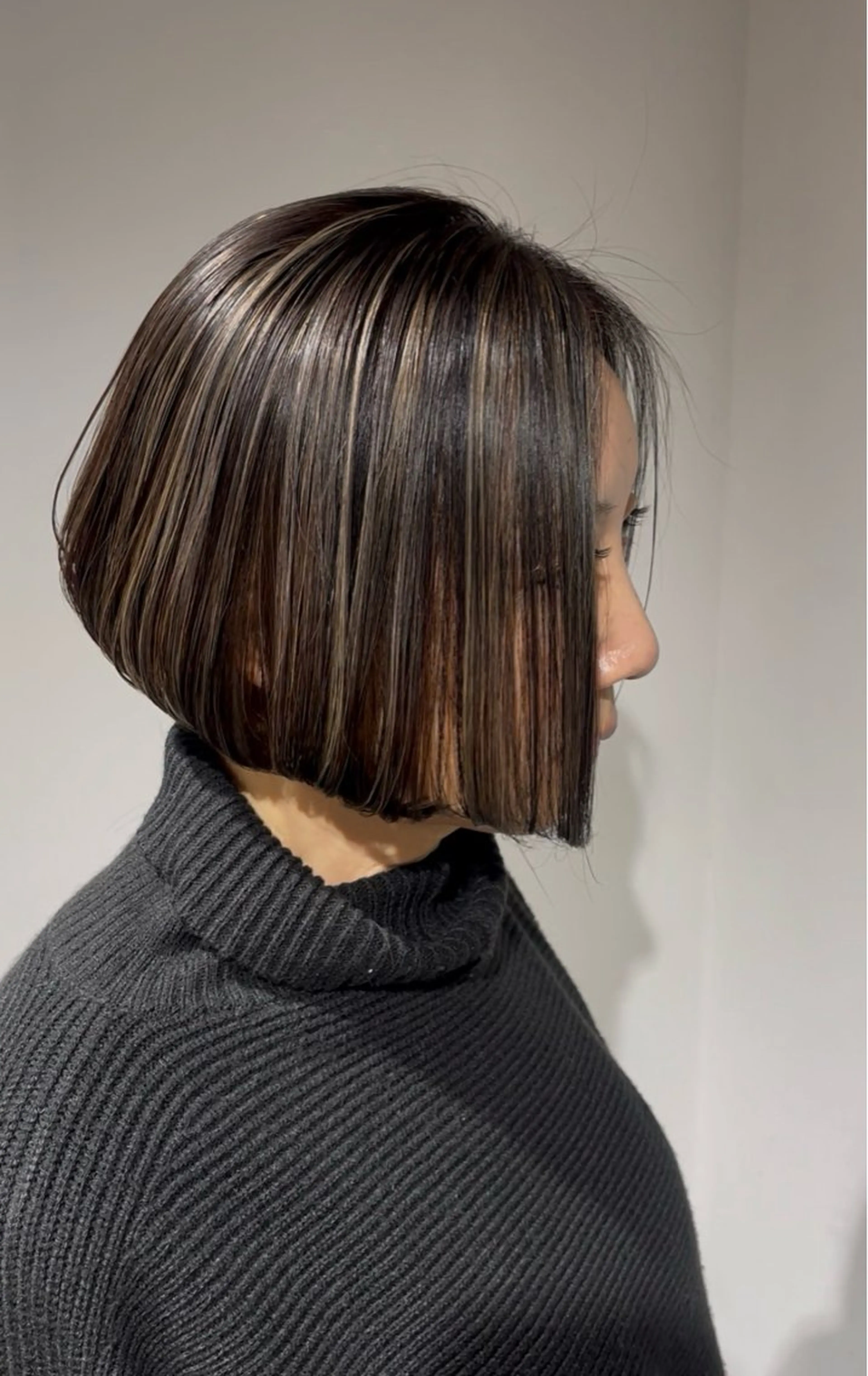 ショート カラー ハイライトカラー ボブ ハイライト ショート・ボブ・髪 質改善🧡関　玲子のヘアスタイル