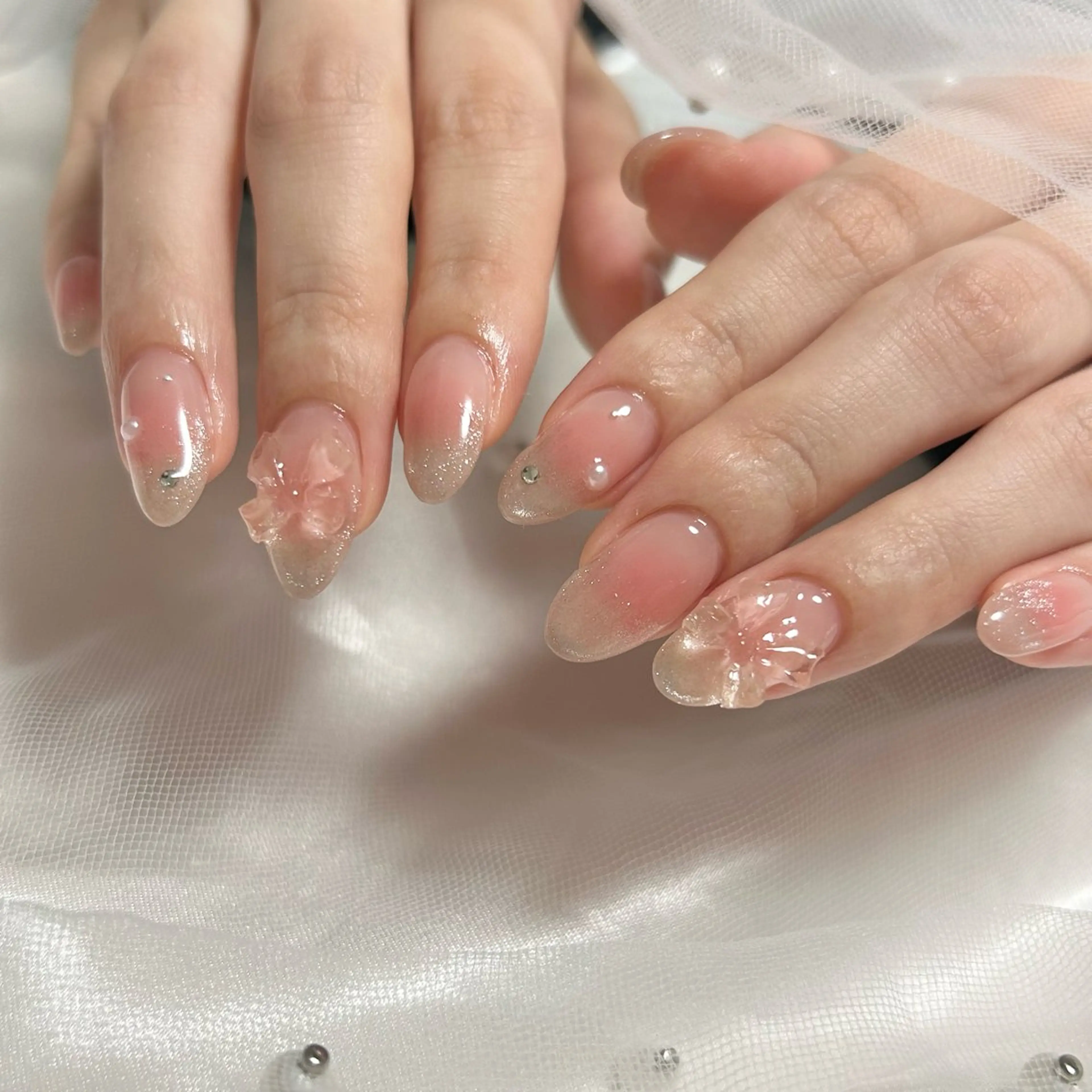 ネイル チークネイル クリアネイル リボン ハンドネイル Dallon nailのネイルデザイン