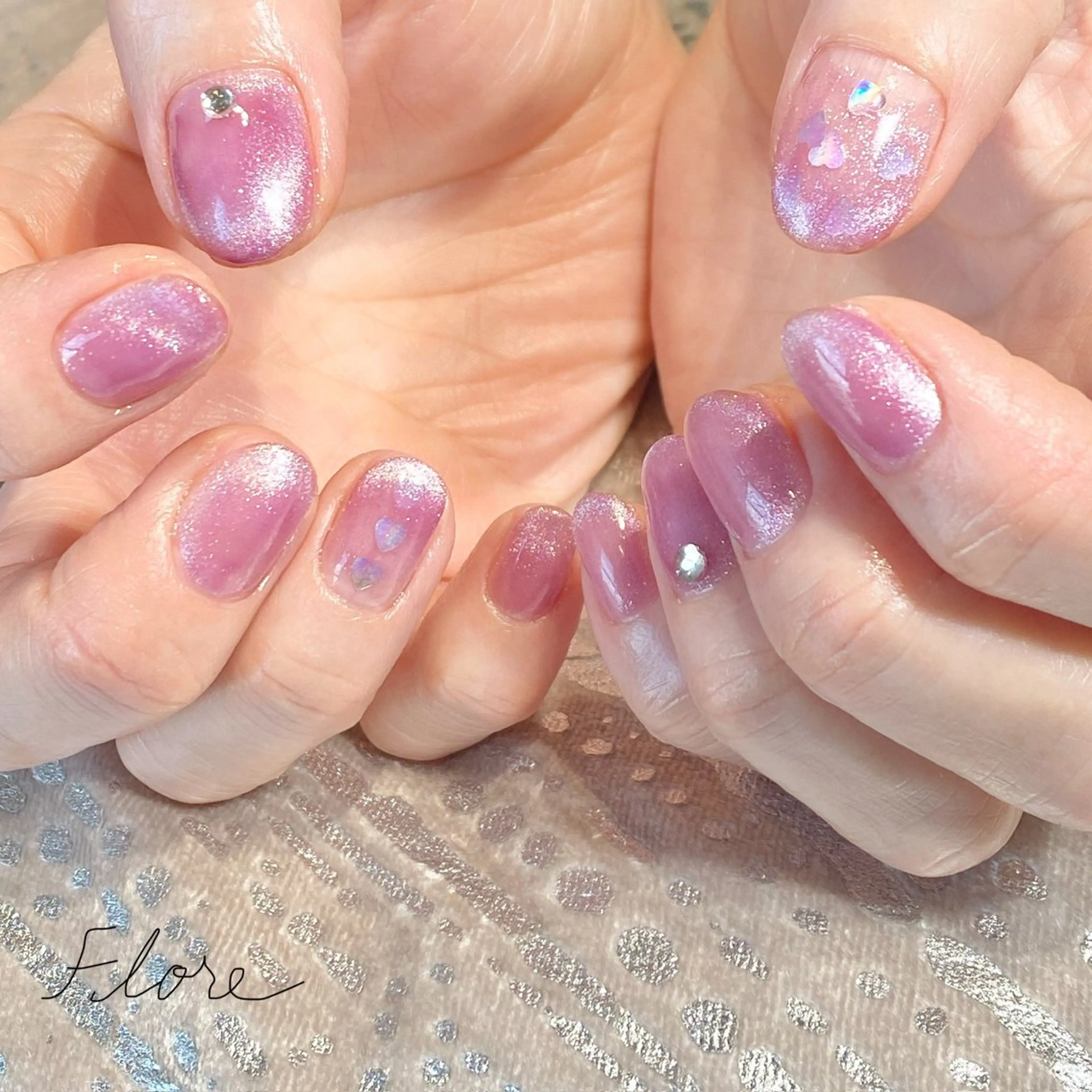 ネイル Flore (フロール)の眉毛・アイブロウイメージ