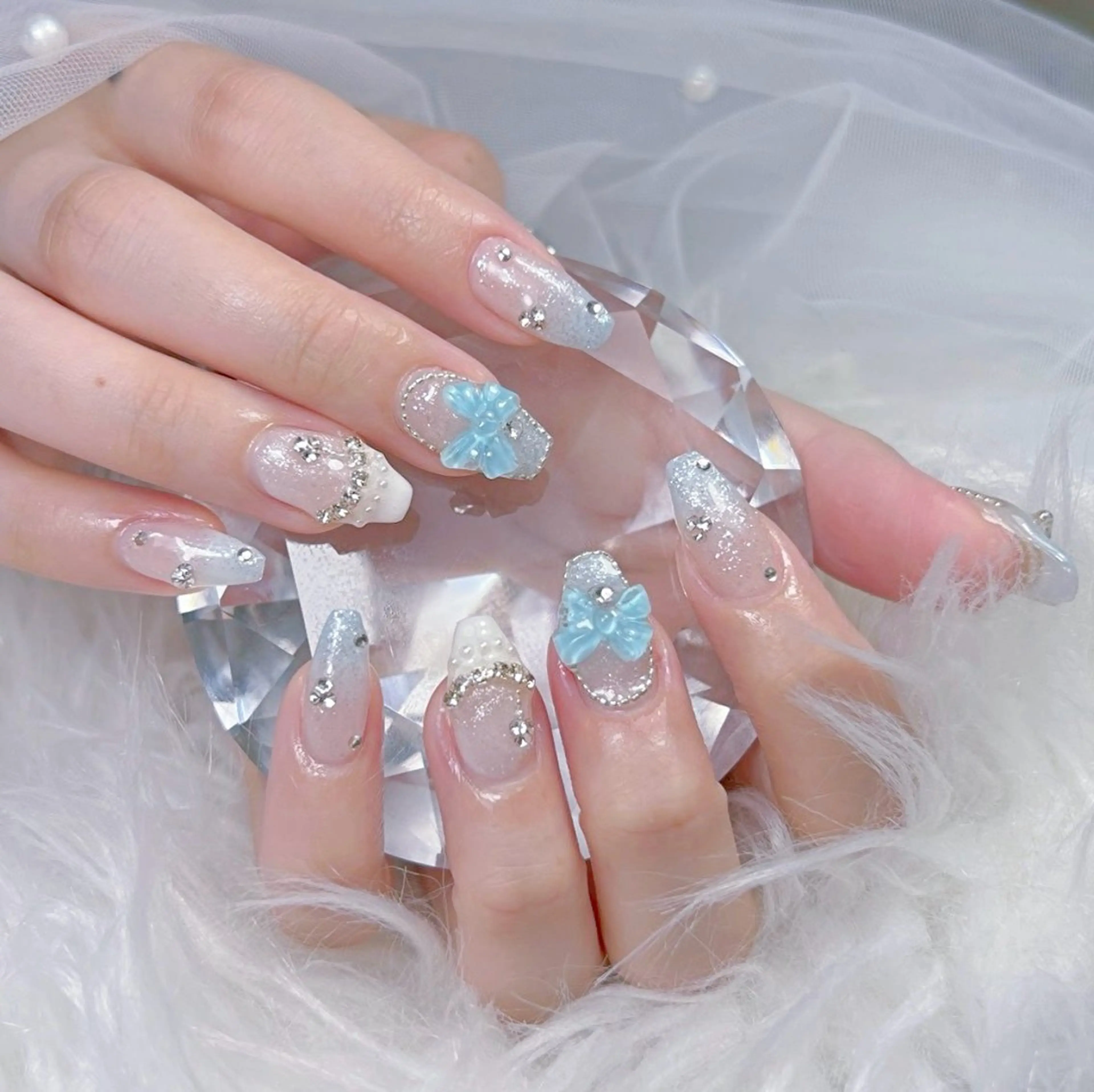 ネイル アートネイル オーロラネイル チークネイル 長さ出し フットネイル Miya _nailのネイルデザイン