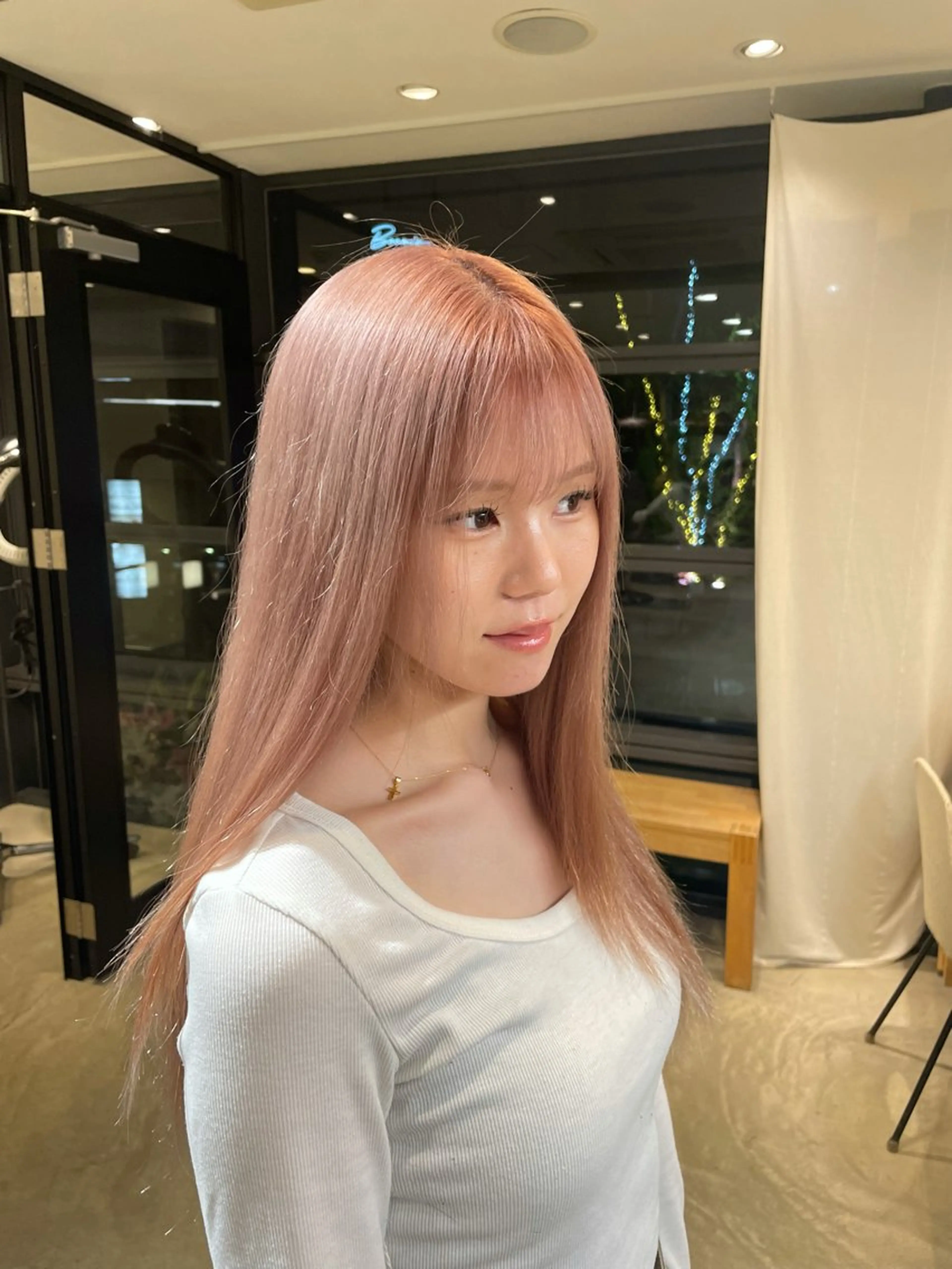 ロング カット ヘアカラー 後藤 香乃のヘアスタイル