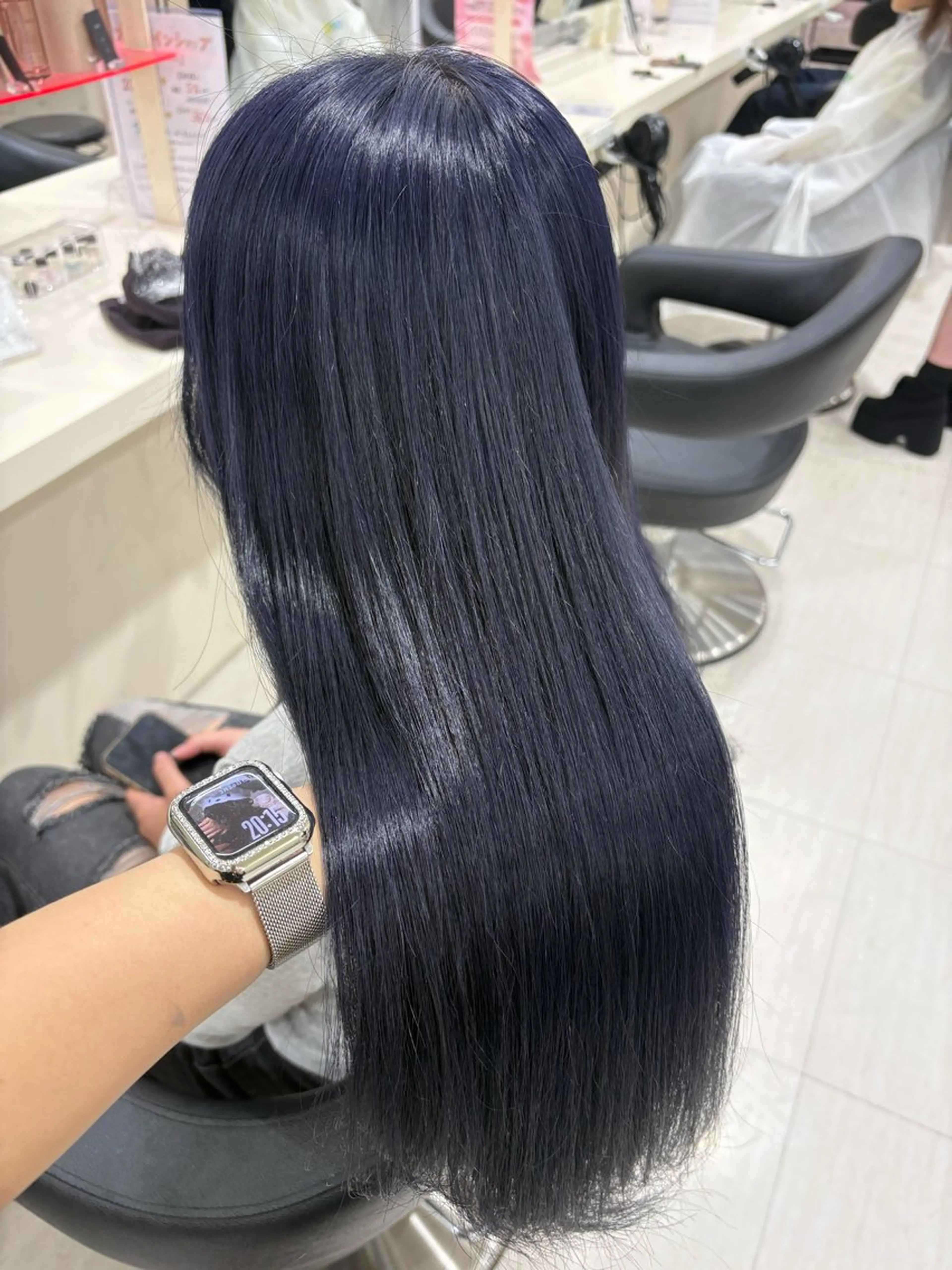 セミロング カラー ヘアアレンジ ヘアカラー 💟RINNA 艶カラー💟のヘアスタイル