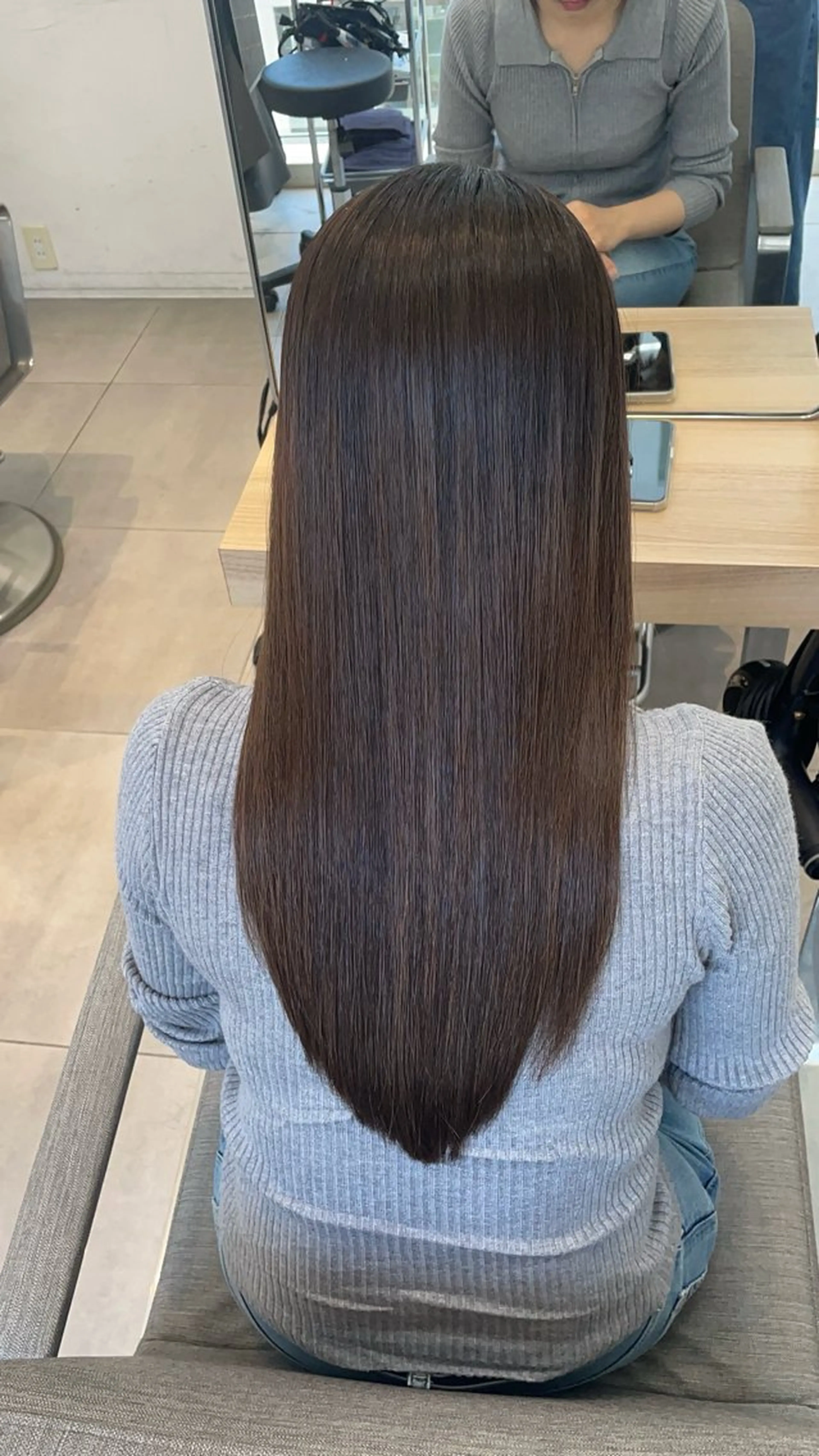 ロング ヘアカラー 縮毛矯正 トリートメント ✨髪質改善✨美髪 矯正🫧小泉のヘアスタイル