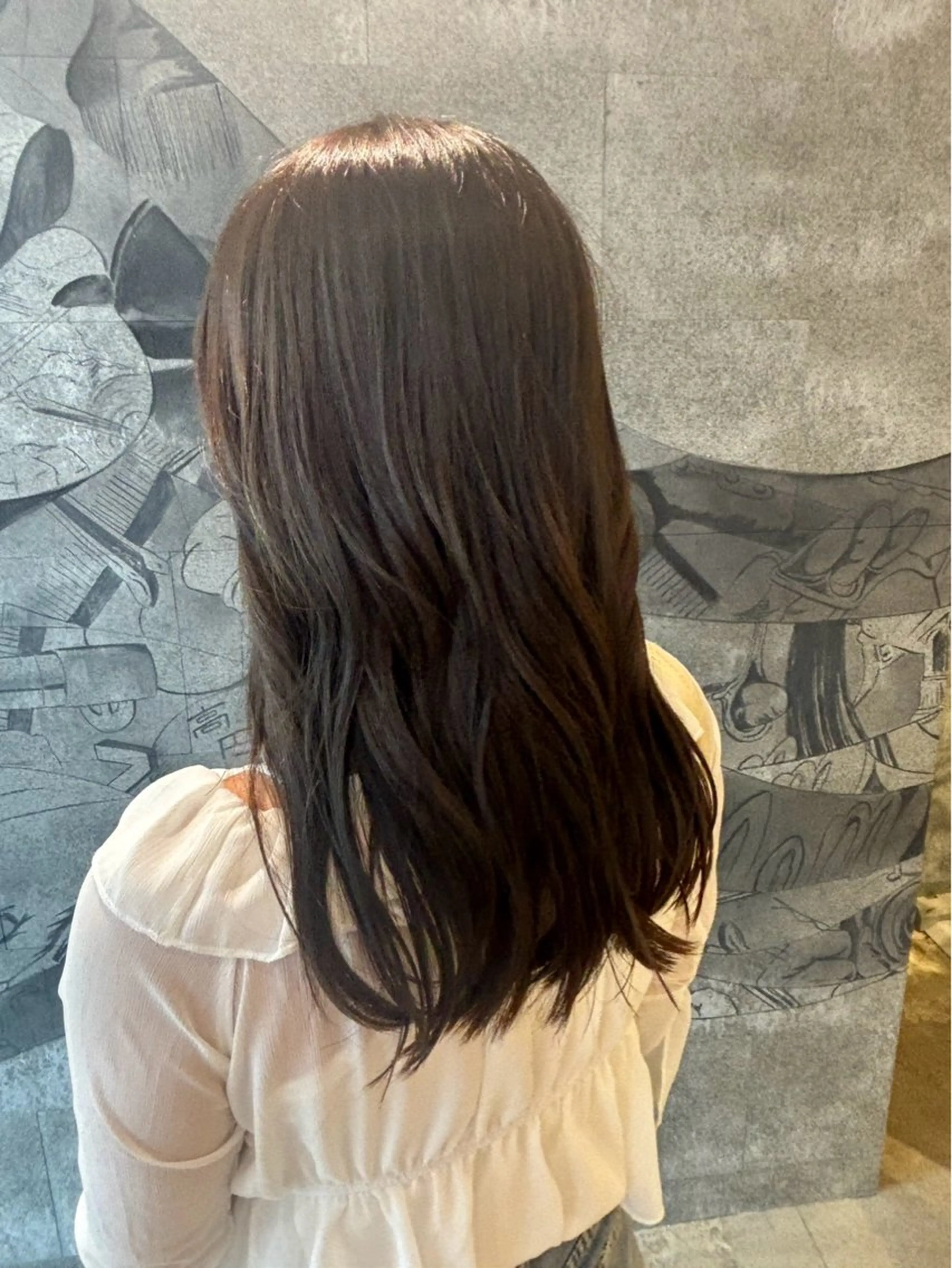 ロング カラー 辻岡 悠稀のヘアスタイル