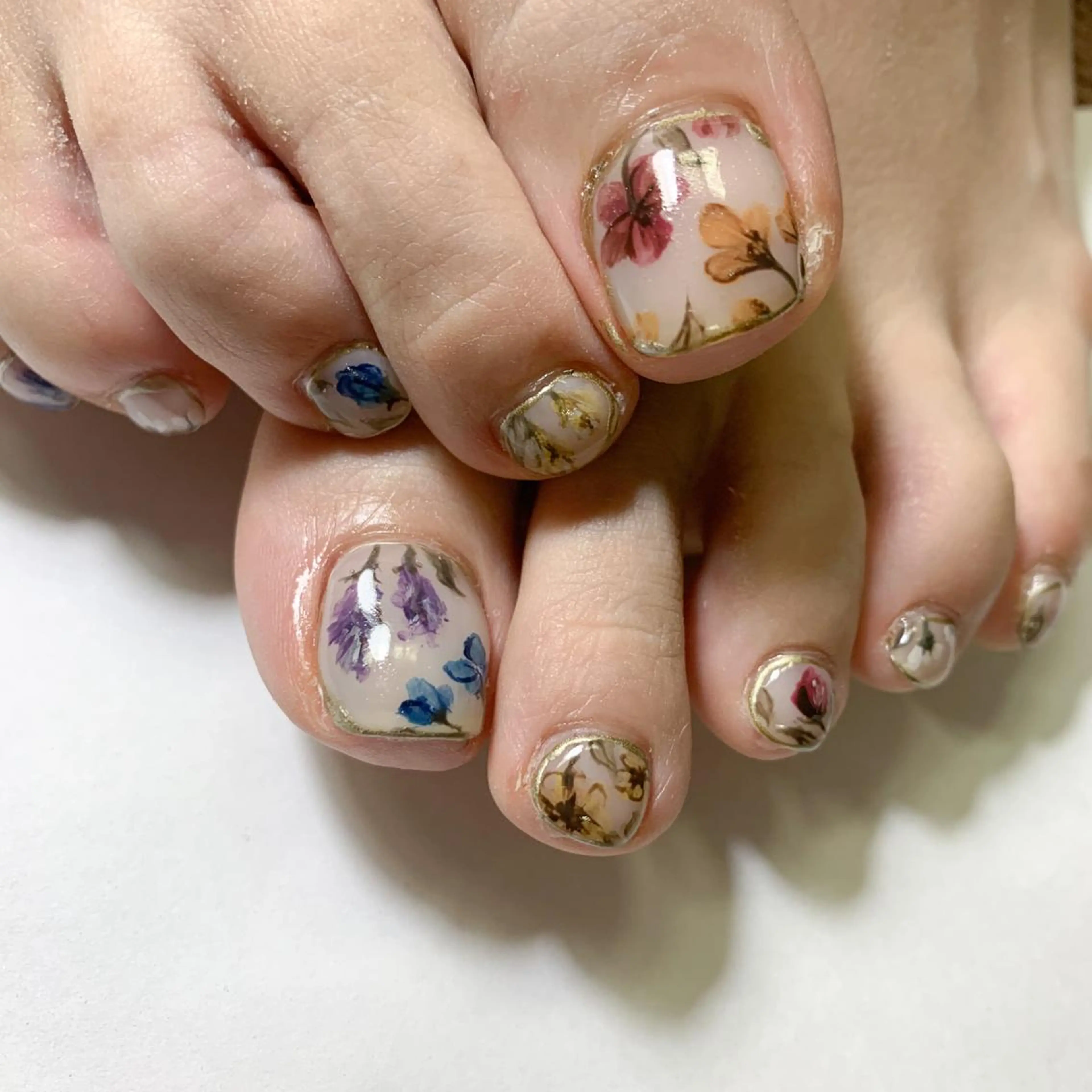 ネイル フットネイル FIORITURA aiのネイルデザイン