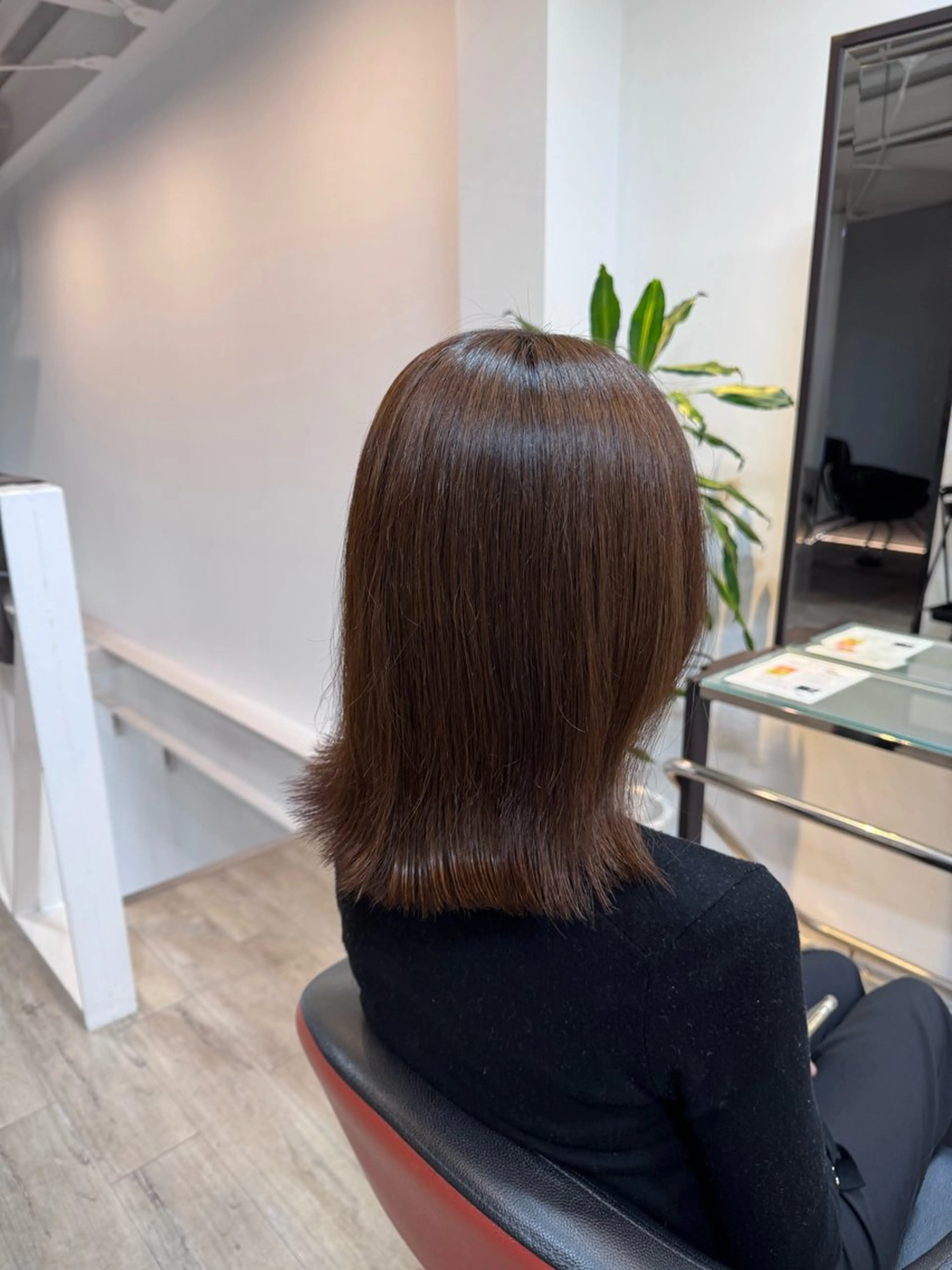 ミディアム ヘアカラー CHEST 若松 采実の眉毛・アイブロウイメージ