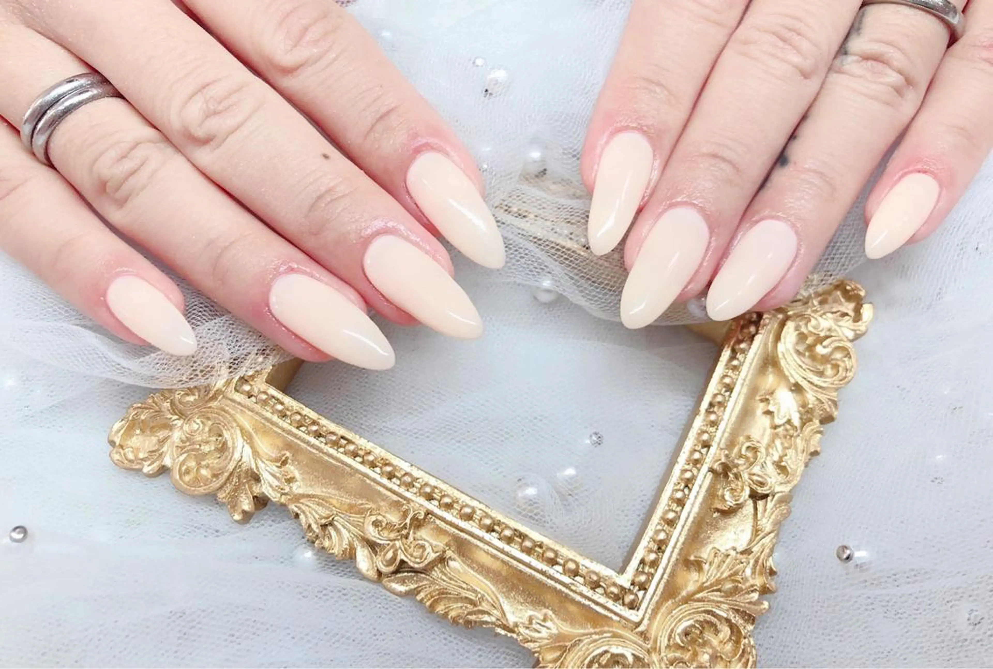 ネイル ハンドネイル マジック ミラーのネイルデザイン