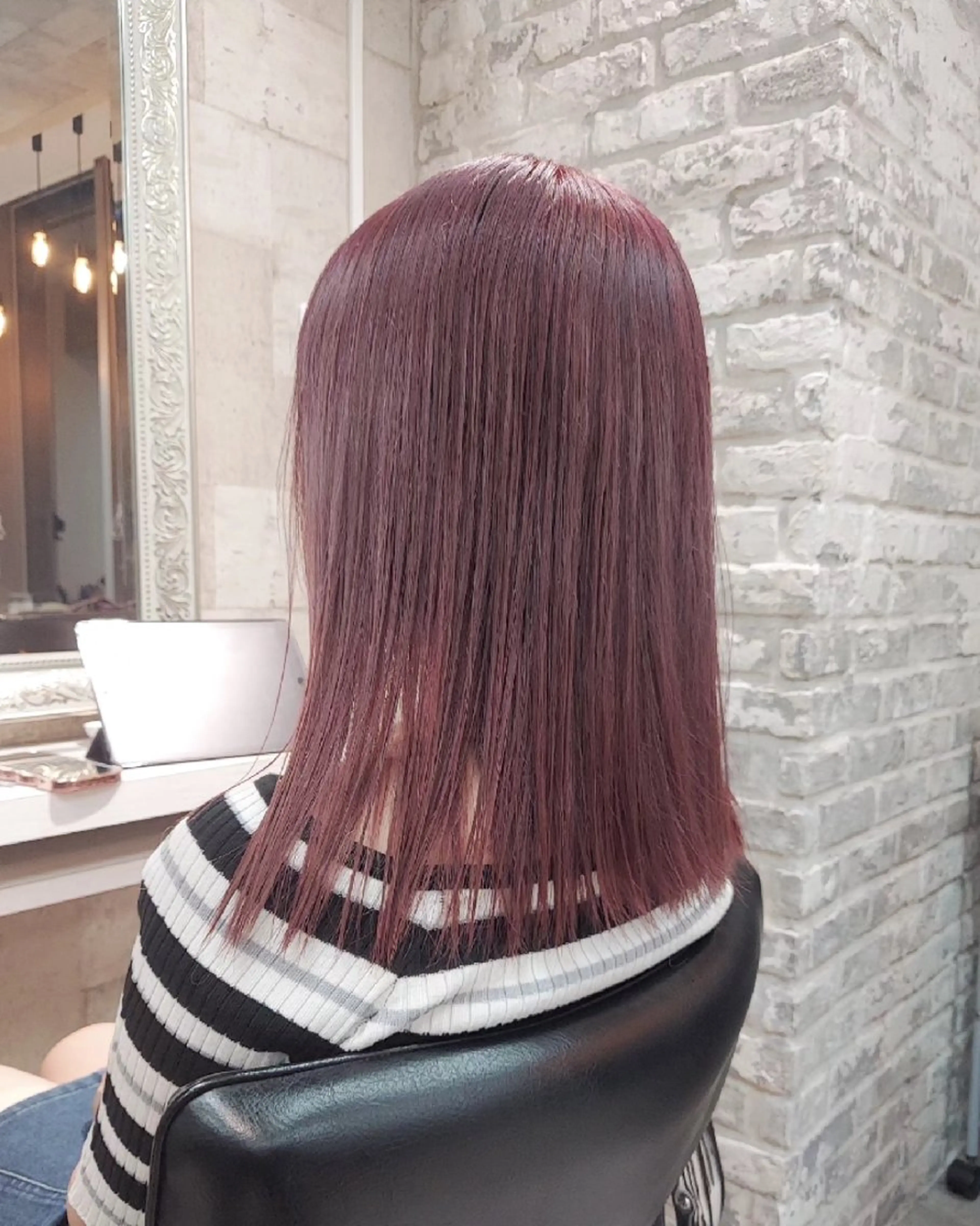 セミロング カラー ベージュカラー ピンクカラー ピンクベージュ ヘアカラー トリートメント ブリーチ・ハイトーン 特化🎉内山のヘアスタイル