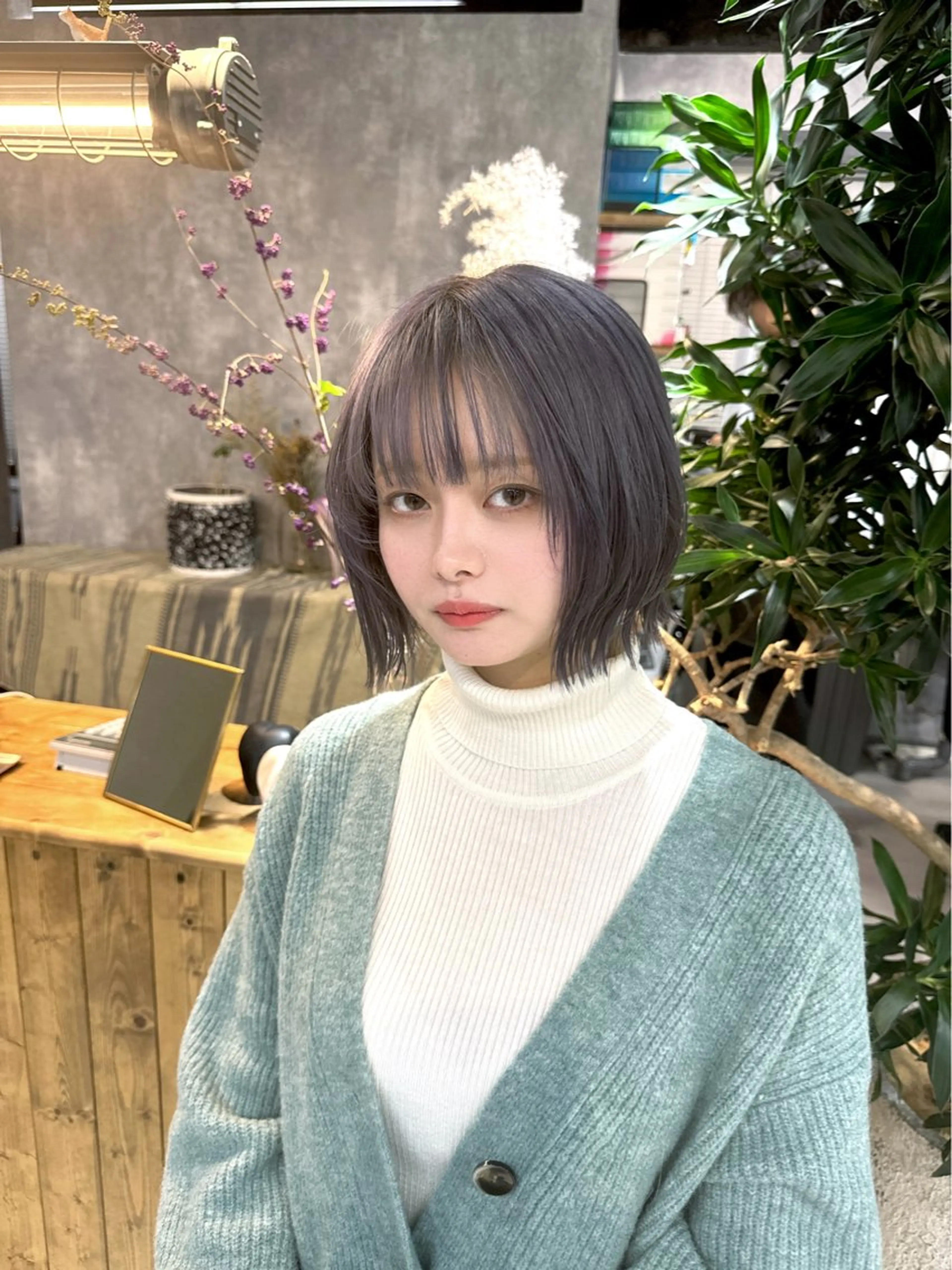ショート カラー ブリーチ ケアブリーチ ダブルカラー イヤリングカラー ハイトーンカラー カット ヘアカラー トリートメント ヘアセット 【.ico】心斎橋/ ウルフ/飛田ゆうきのヘアスタイル