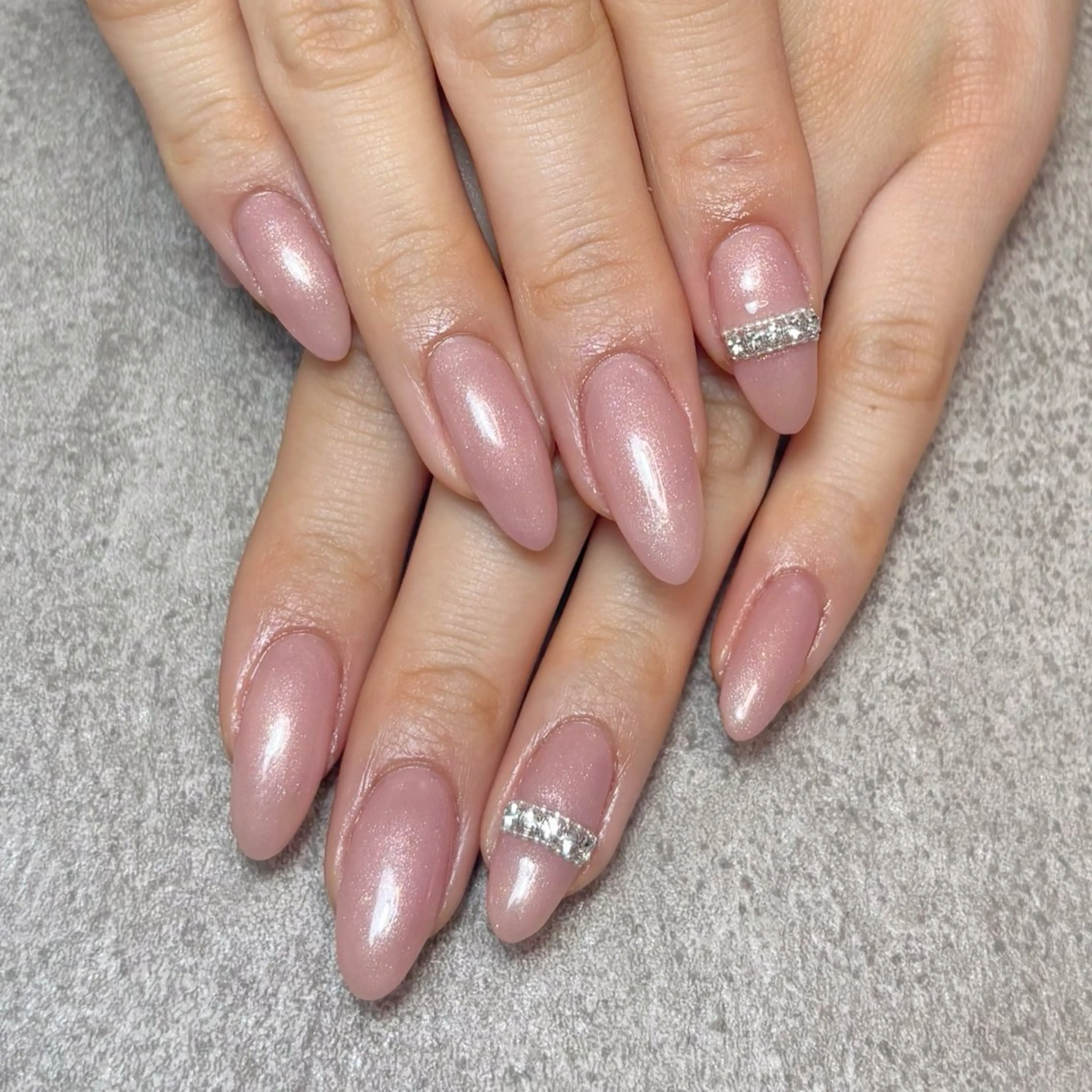 ネイル ハンドネイル nailroom DIASOMNIAのネイルデザイン