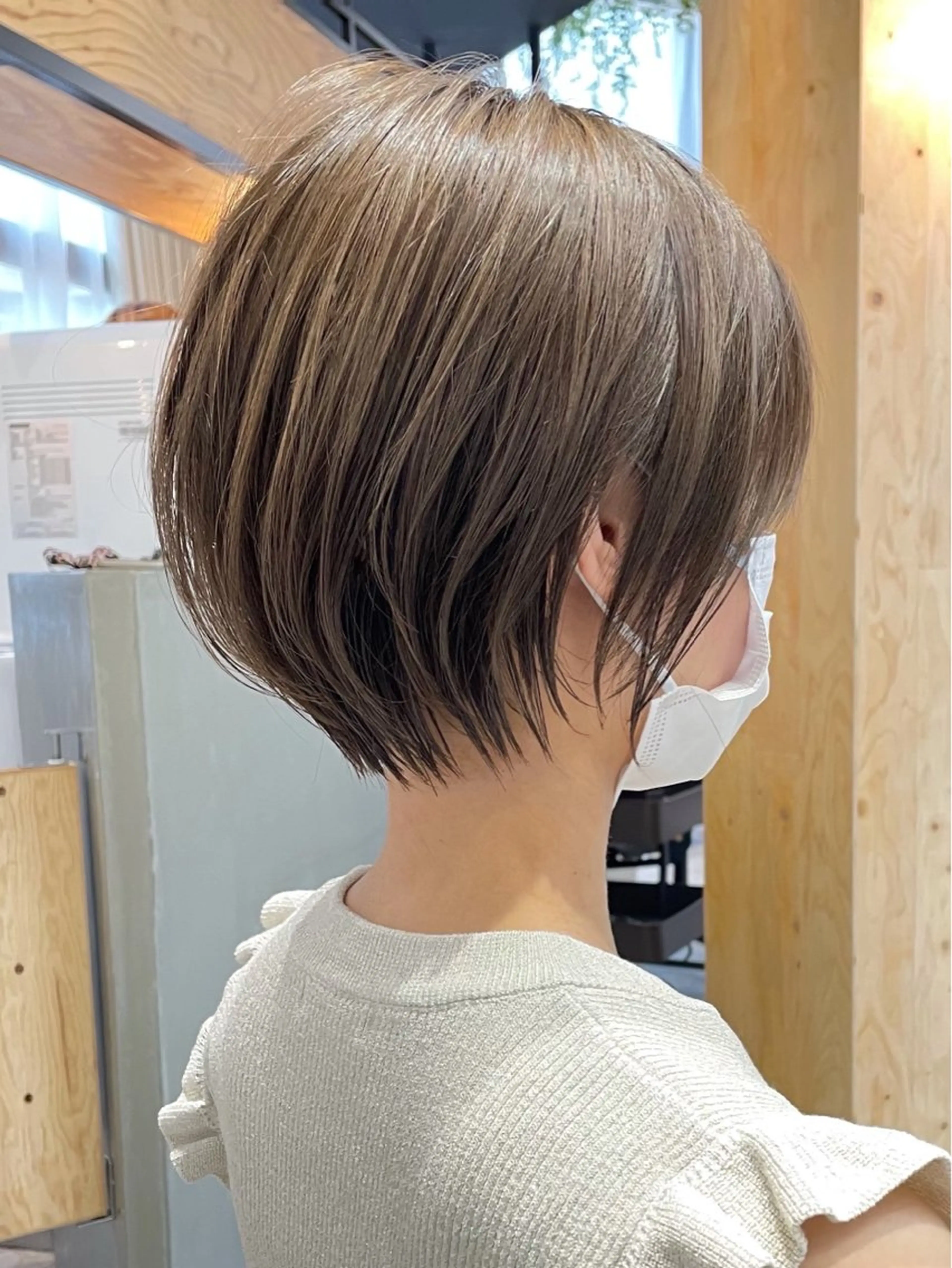 ショート カット ヘアカラー トリートメント ✨−5歳大人ショート ヘア✨れいじのヘアスタイル