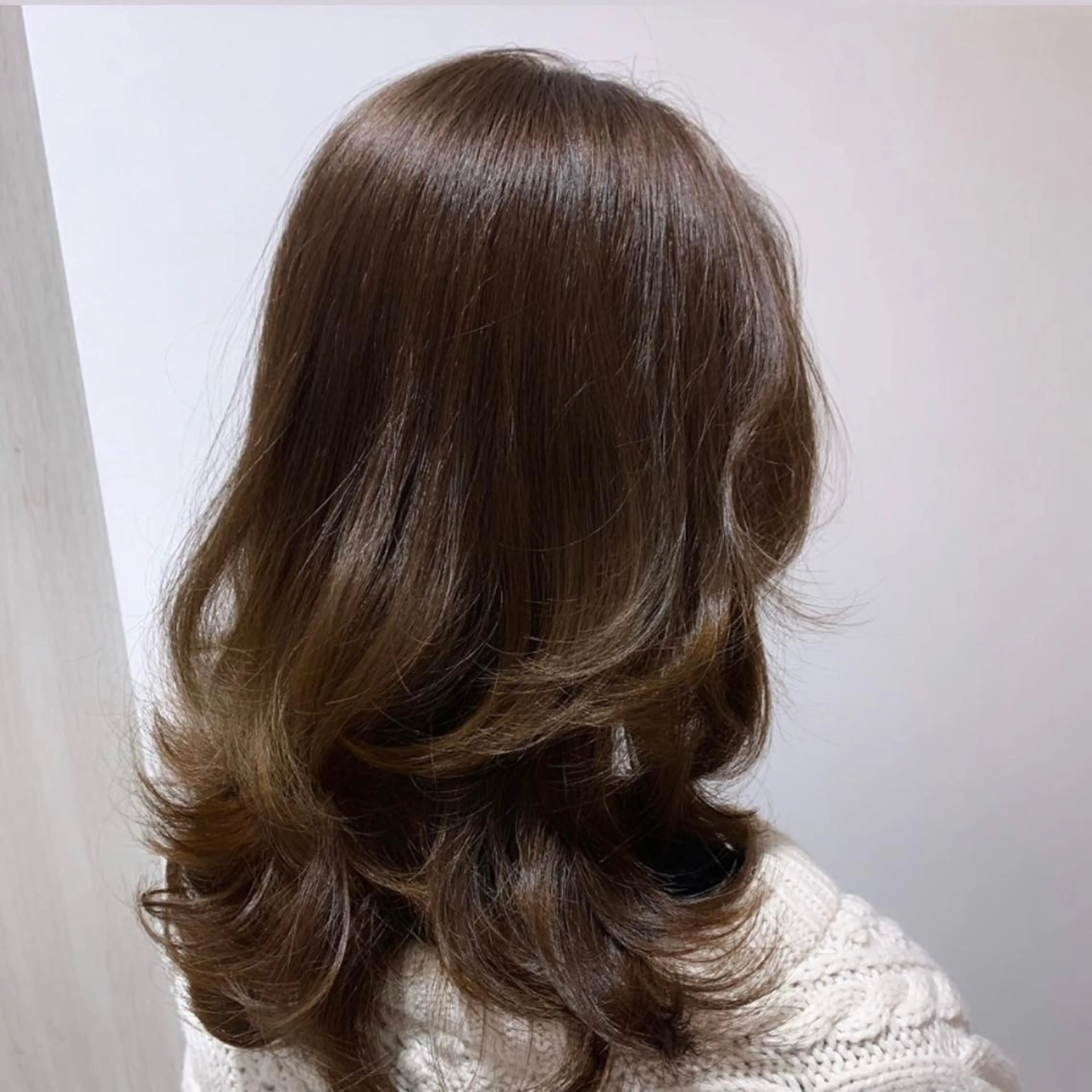 セミロング 春日 涼太のヘアスタイル