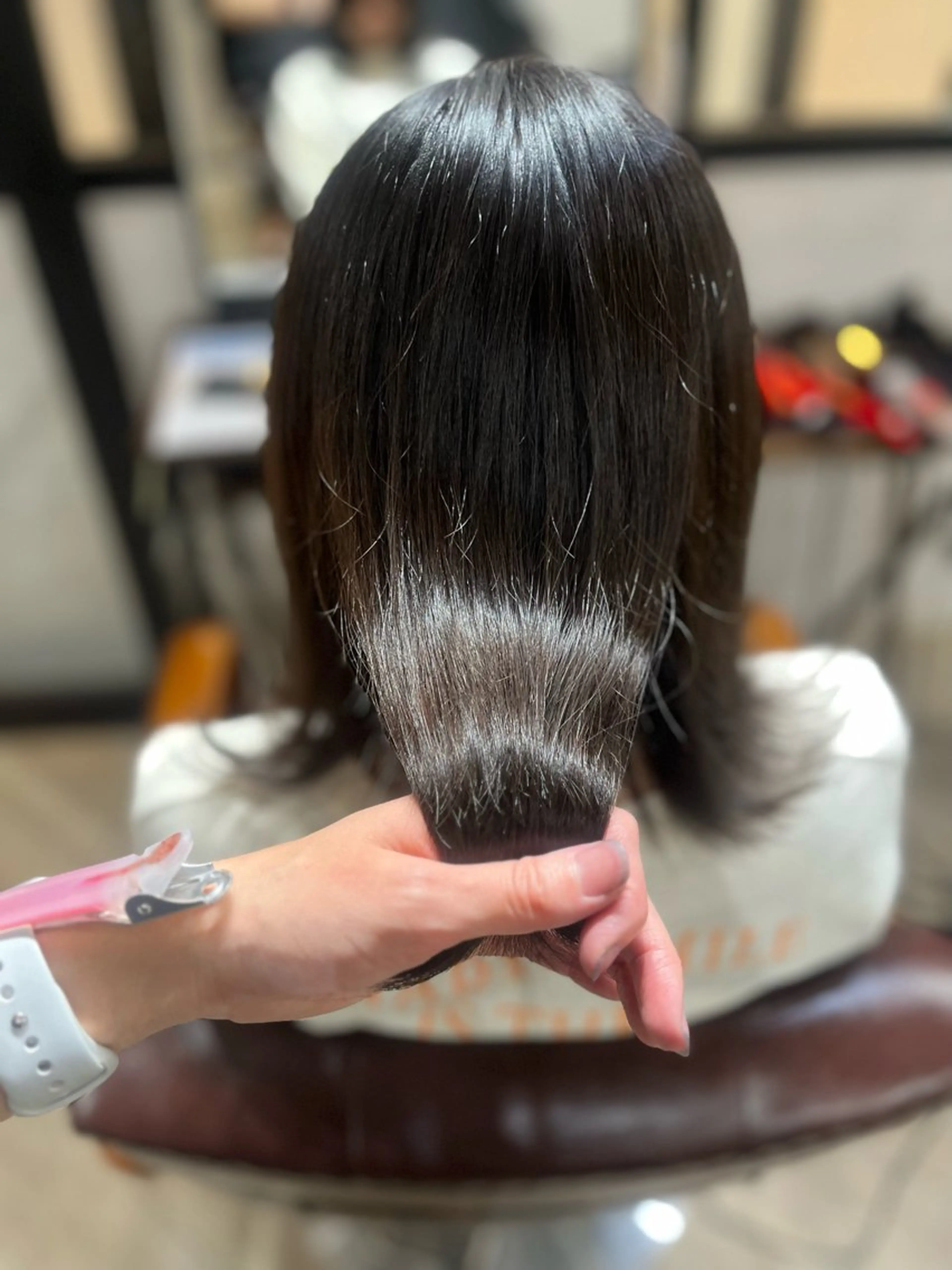 ミディアム カラー 🫧ぷる艶カラー🫧 Yuubi🦩のヘアスタイル