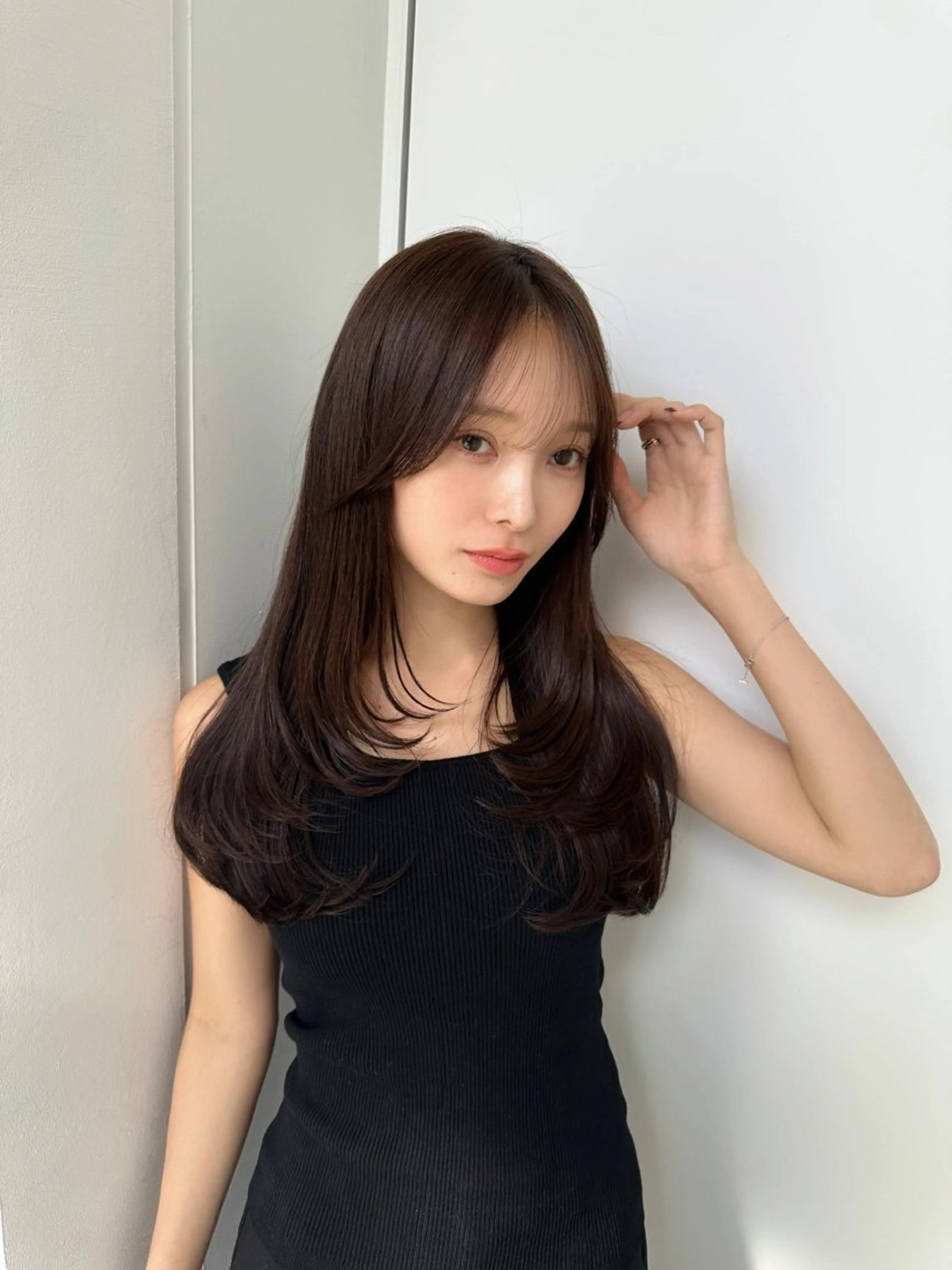 セミロング カラー 新宿/韓国風レイヤー 髪質改善/渋谷直樹のヘアスタイル