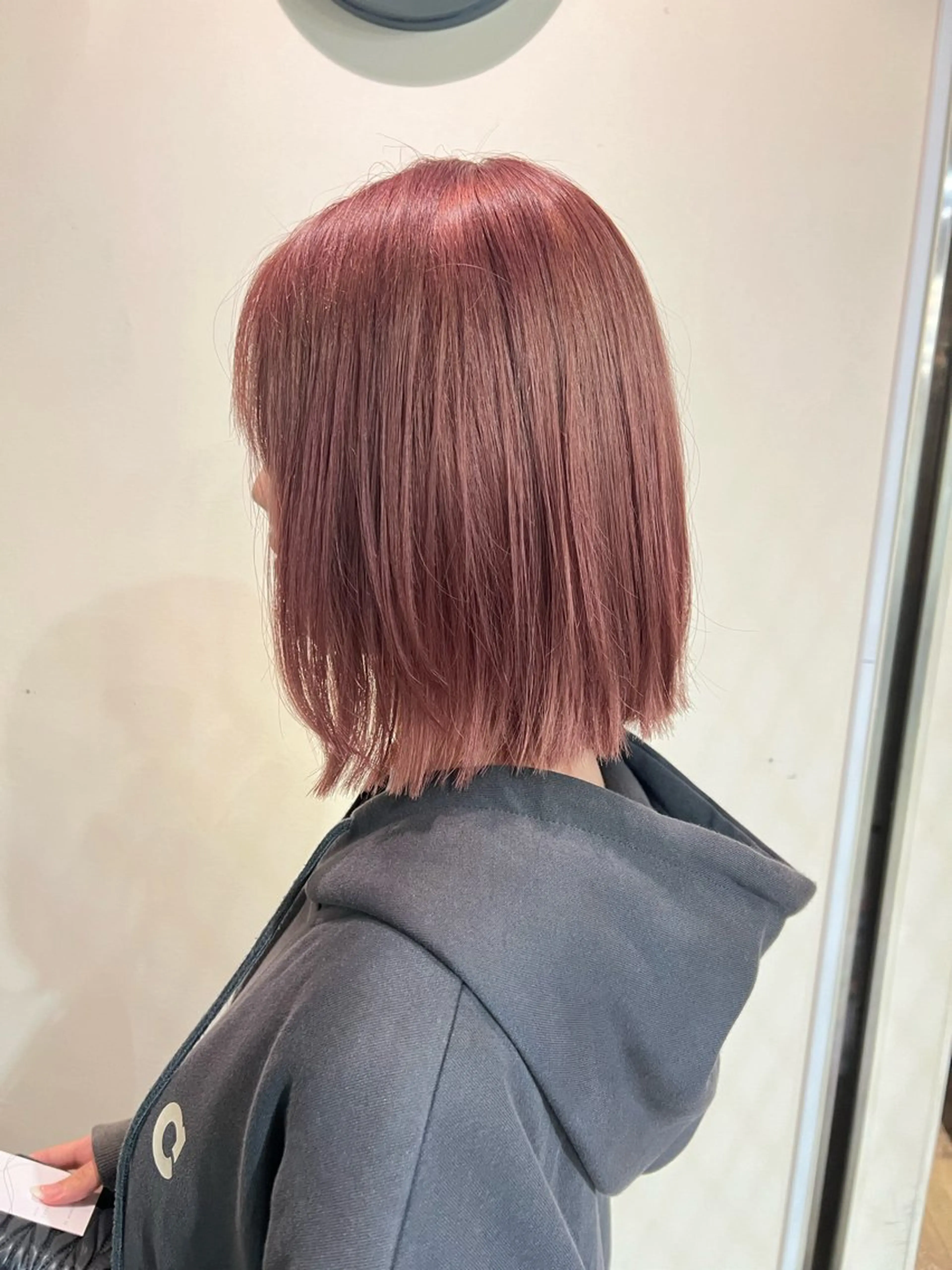 ショート カット ヘアカラー トリートメント yuuna. 🪽のヘアスタイル