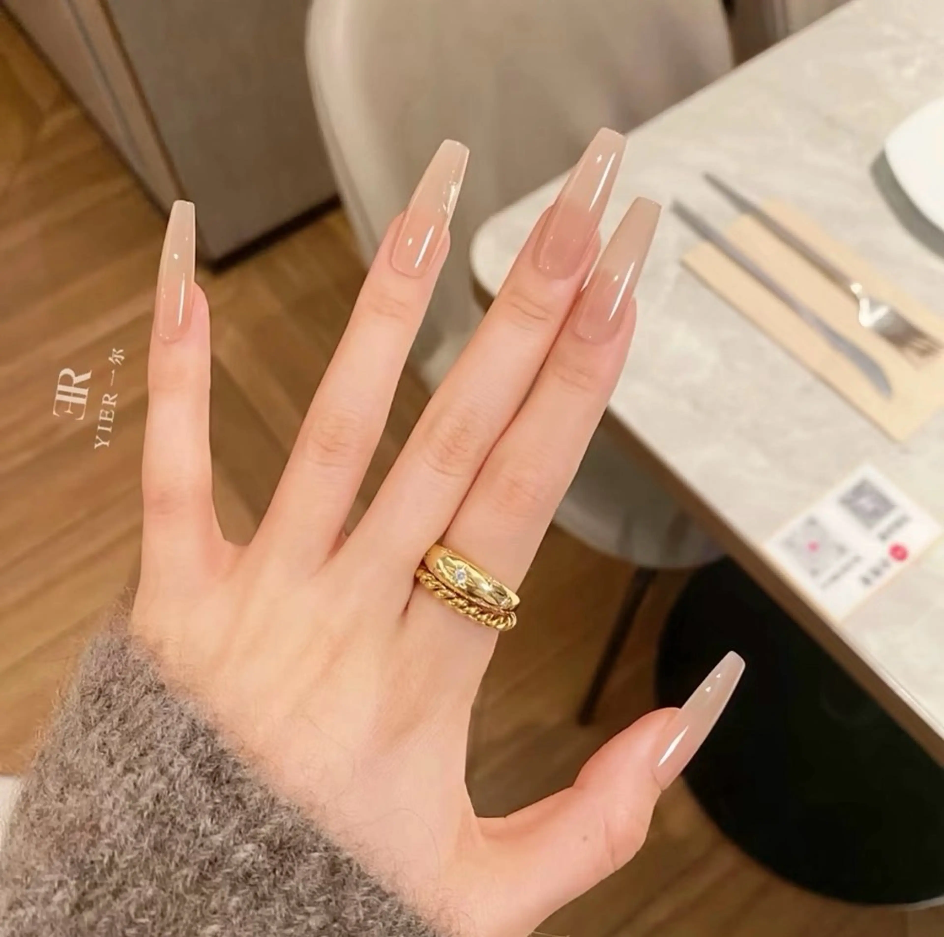 ネイル チークネイル 長さ出し フレンチネイル ガーリー 韓国ネイル sun nail池袋 モデル募集のネイルデザイン