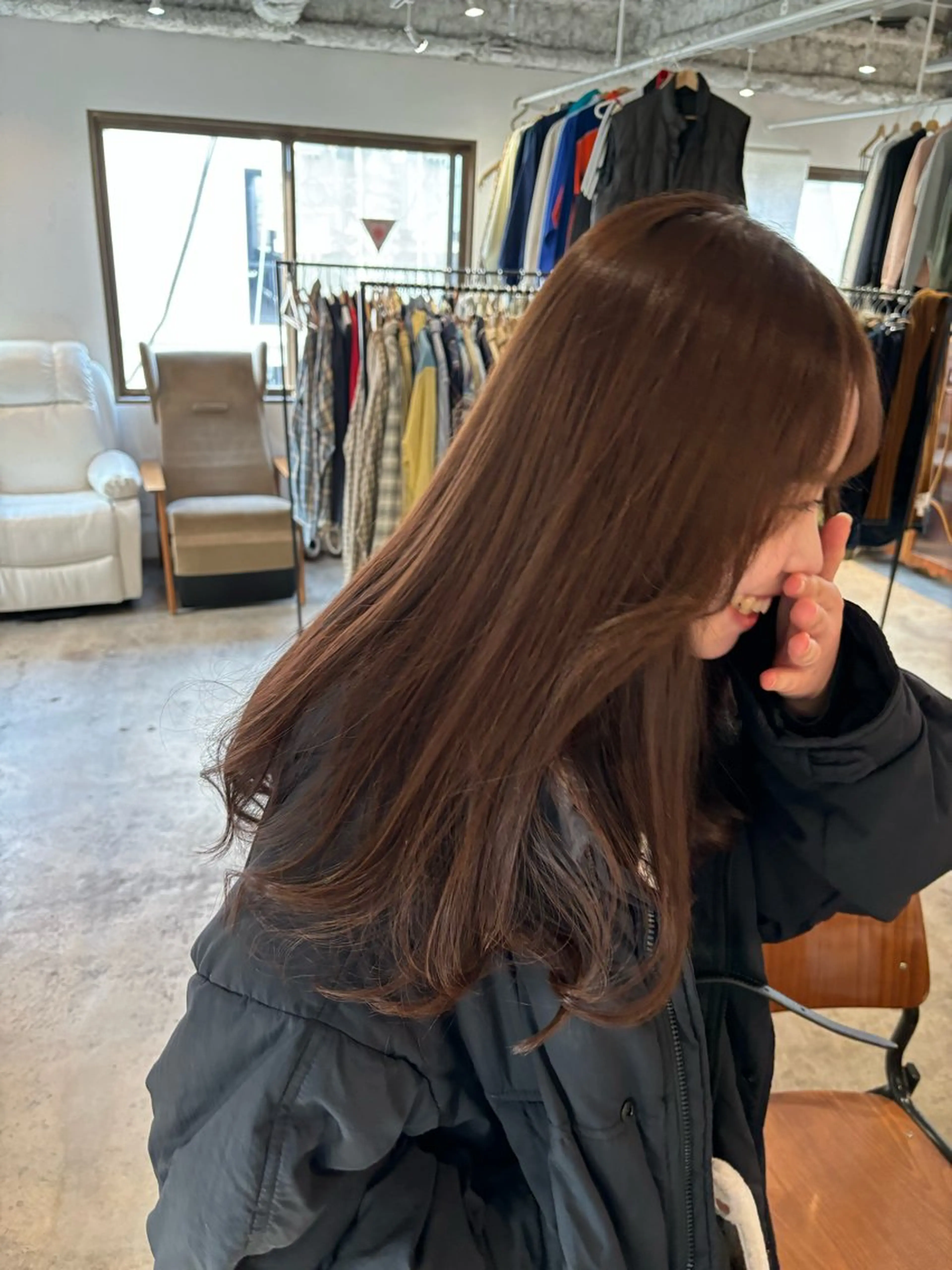 セミロング カラー アッシュ カット ヘアカラー トリートメント Takuma Suzuki中目黒のヘアスタイル