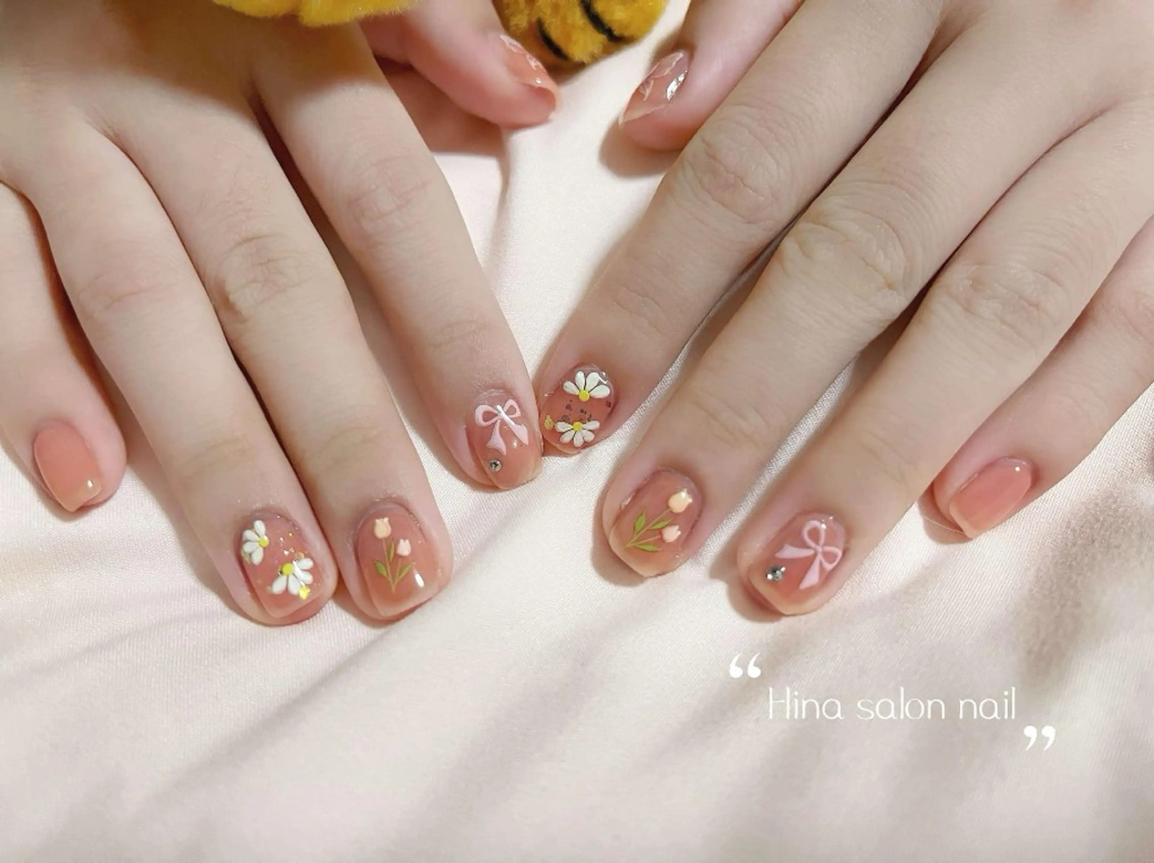 ネイル ハンドネイル Hina ネイルサロンのネイルデザイン