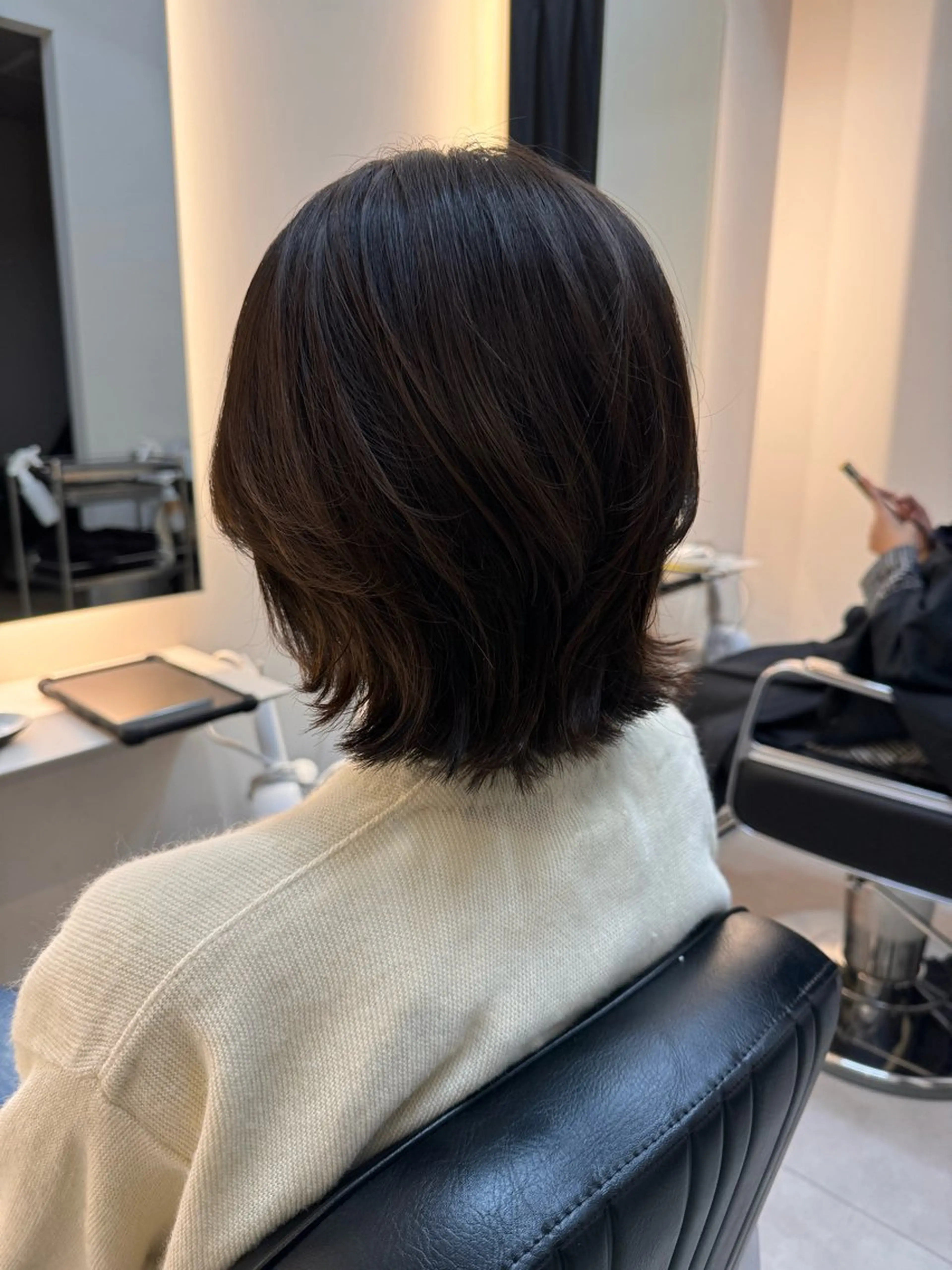 ショート カラー shiro.kobe 森彩華のヘアスタイル