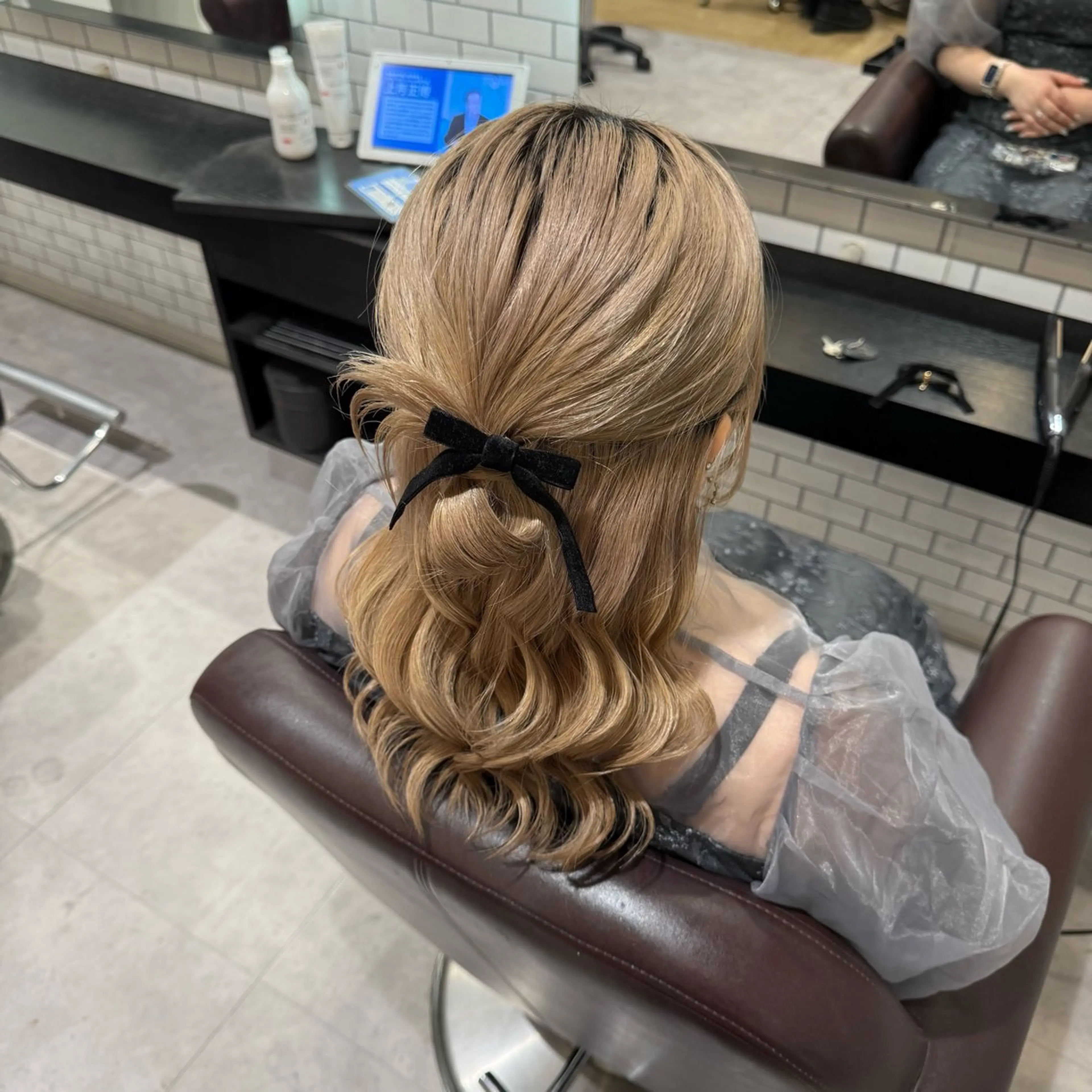 セミロング ヘアアレンジ ヘアセット 🎀ヘアアレンジ 🎀ななみのヘアスタイル