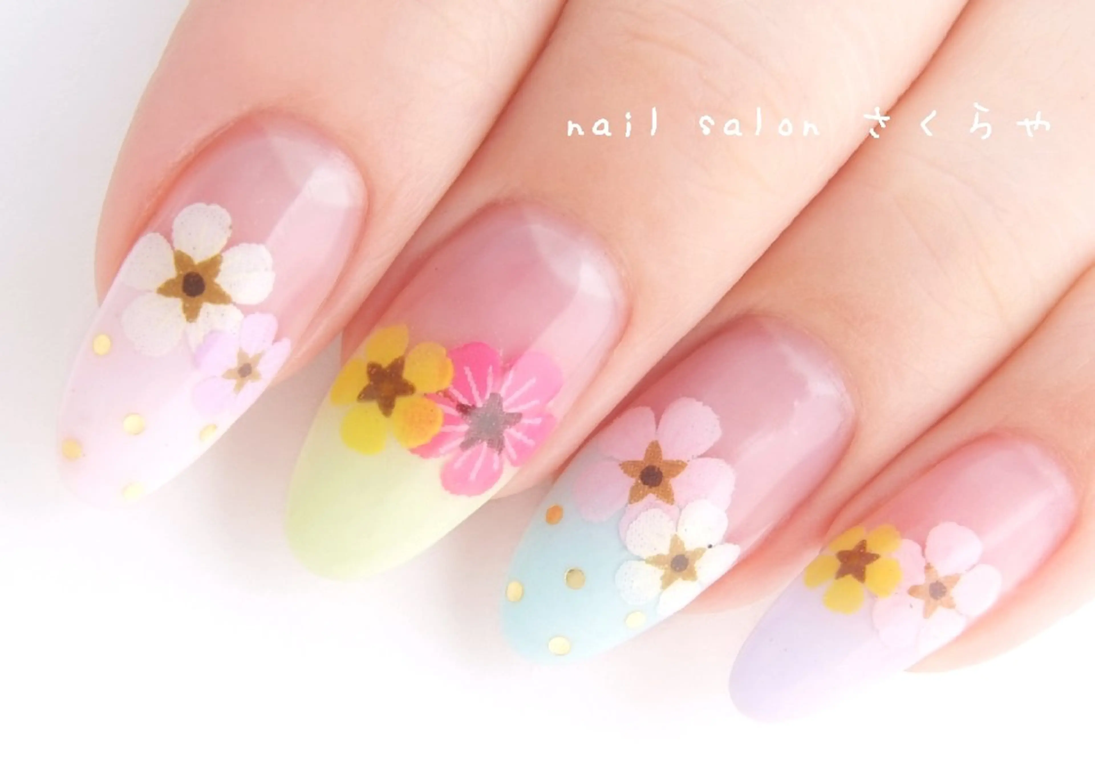ネイル ドット ニュアンスネイル パステルネイル さくらや❤ パラジェル使用のネイルデザイン