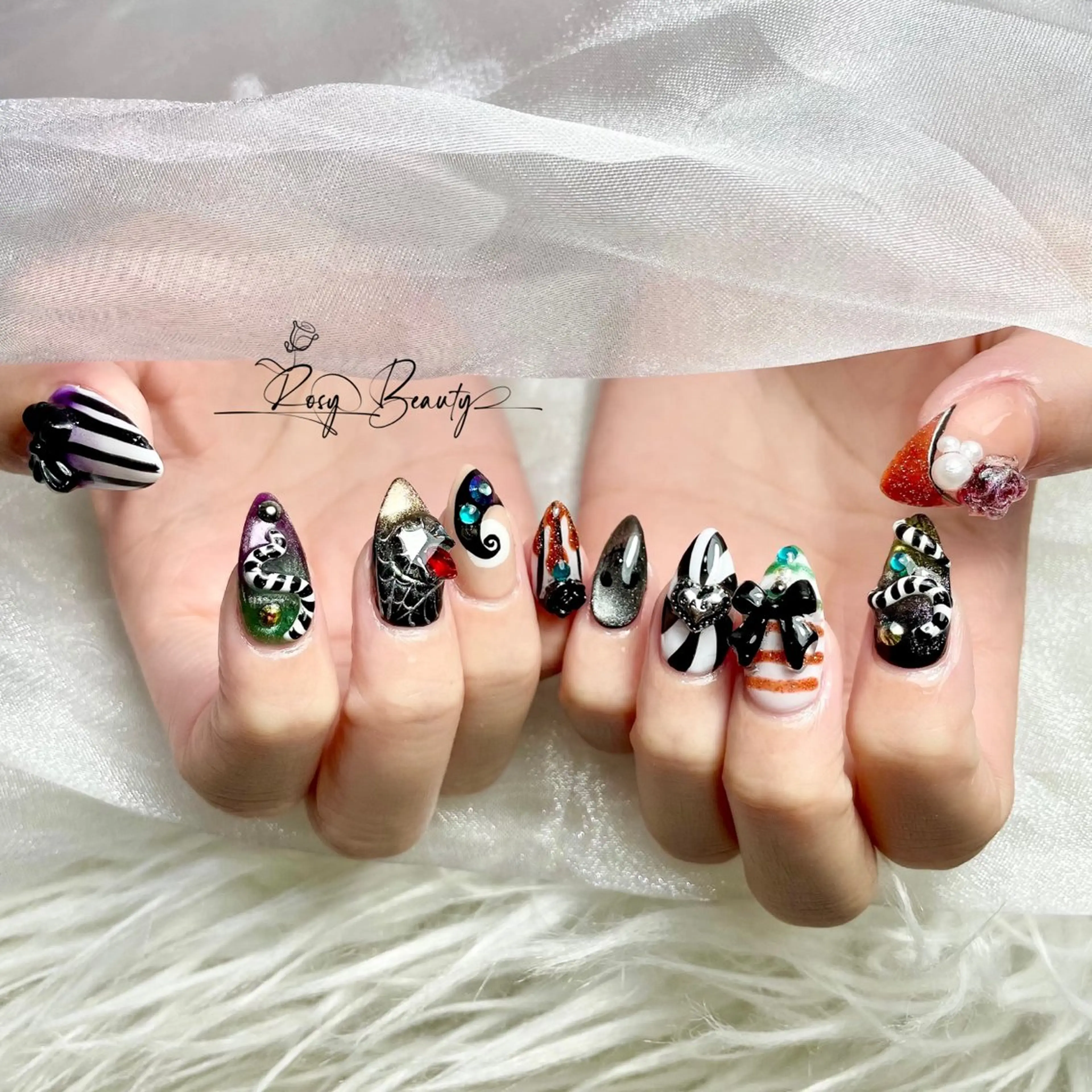 ネイル ハンドネイル RosyBeauty Salonのネイルデザイン