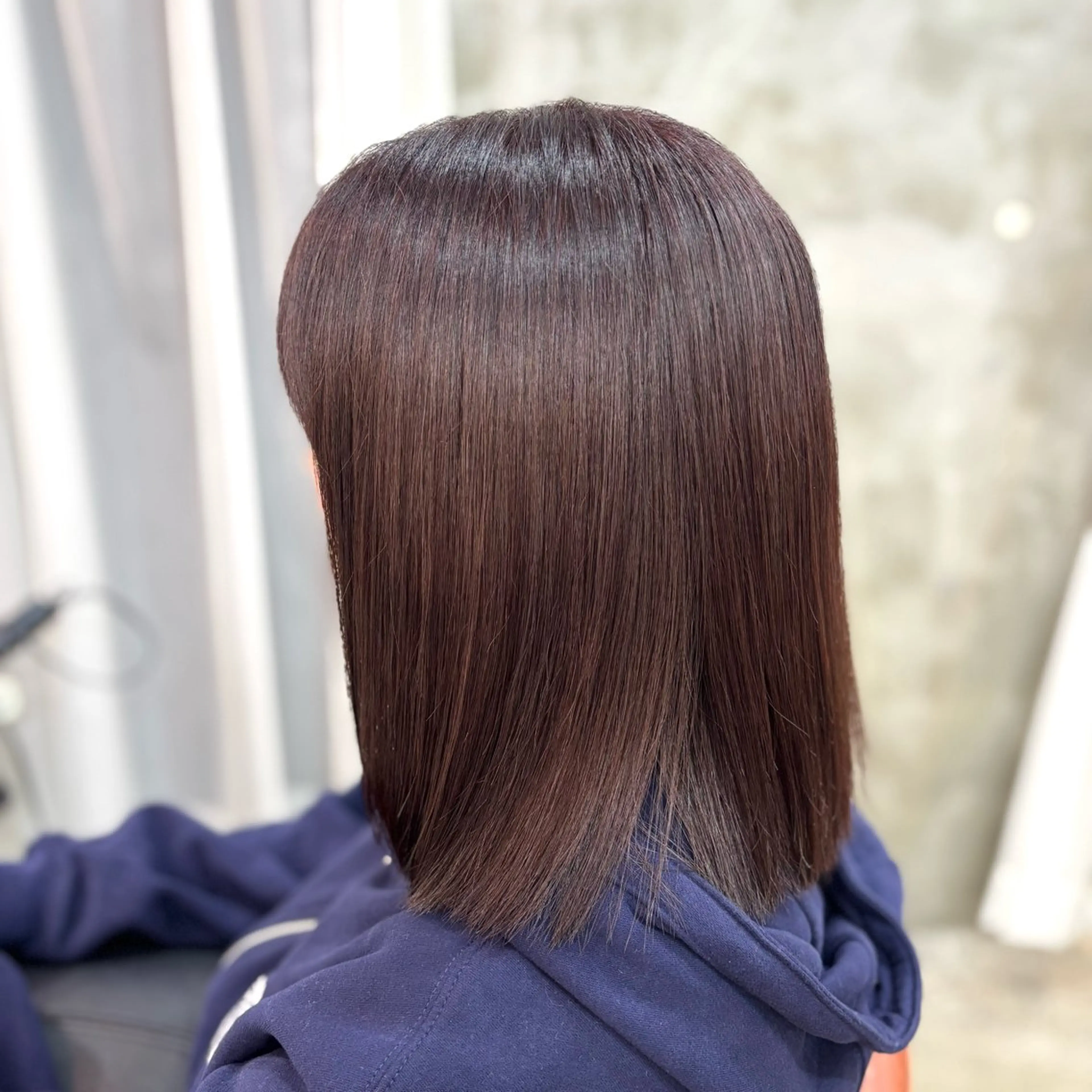 ミディアム カラー 黒髪 ヘアカラー トリートメント 艶髪‎カラー🤍 RIKAのヘアスタイル