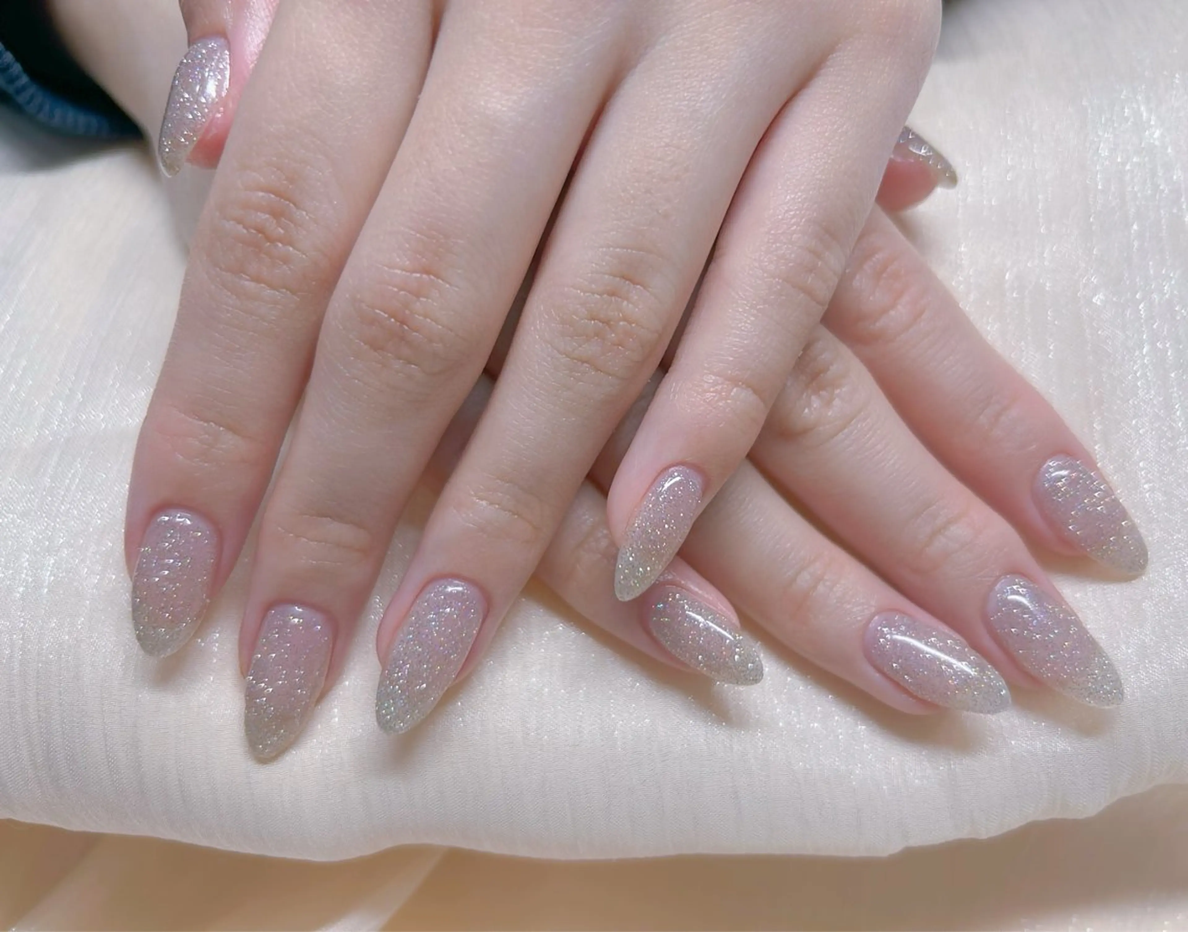 ネイル フラッシュネイル キラキラネイル NIJI ネイルサロンのネイルデザイン