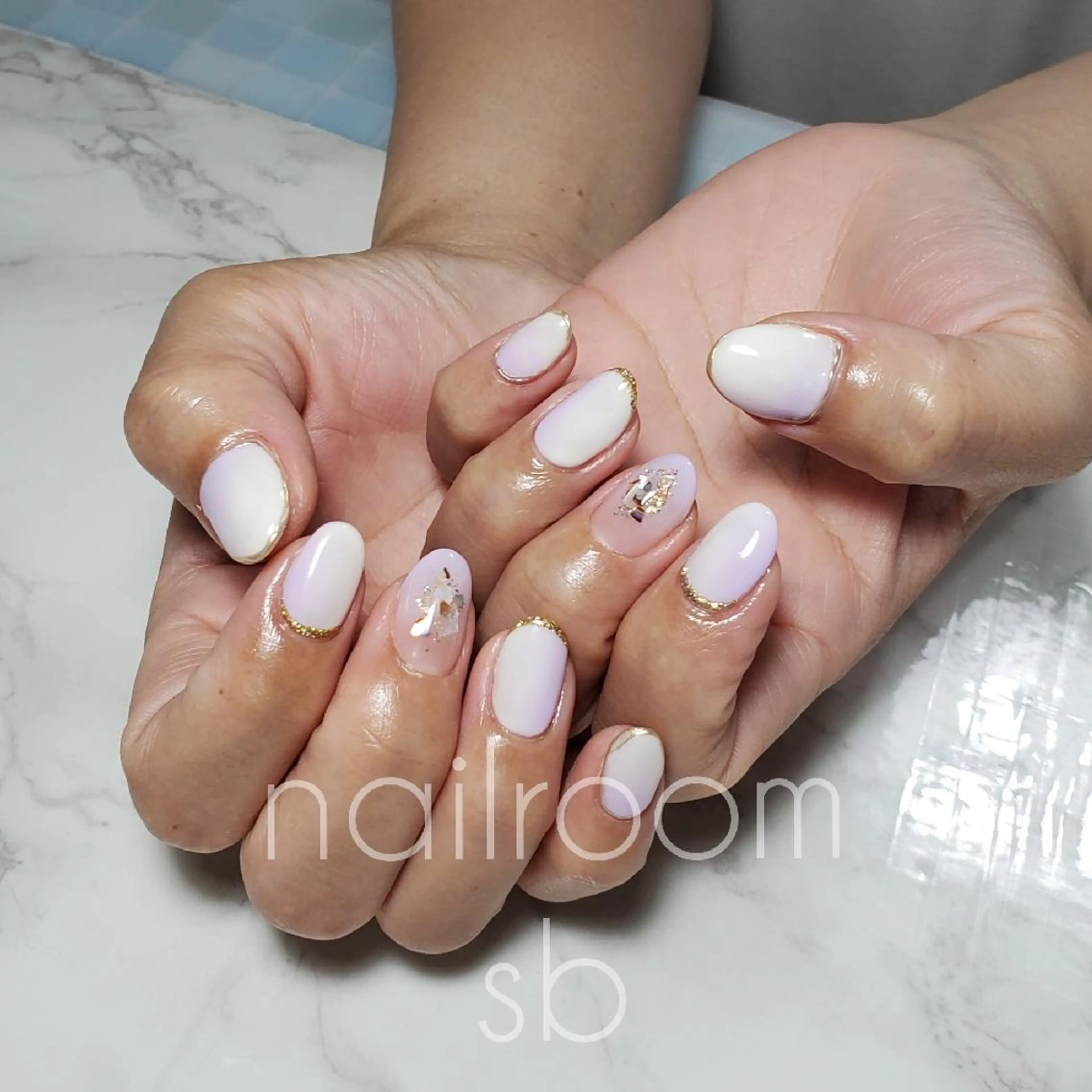 ネイル グラデーション nailroom‪ sb‪‪𓈒𓂂𓏸のネイルデザイン