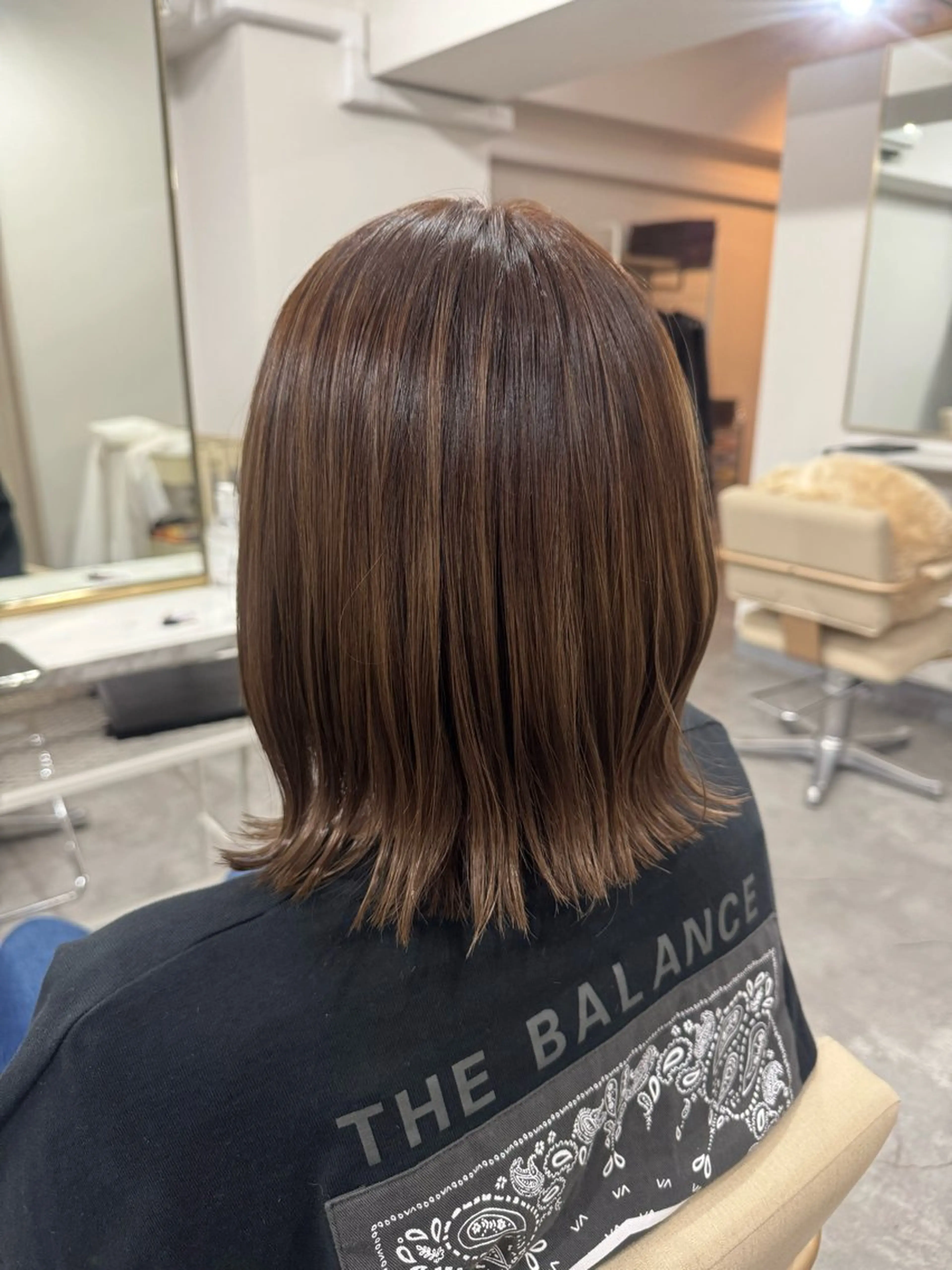 ミディアム カラー ボブ 月館 怜奈のヘアスタイル