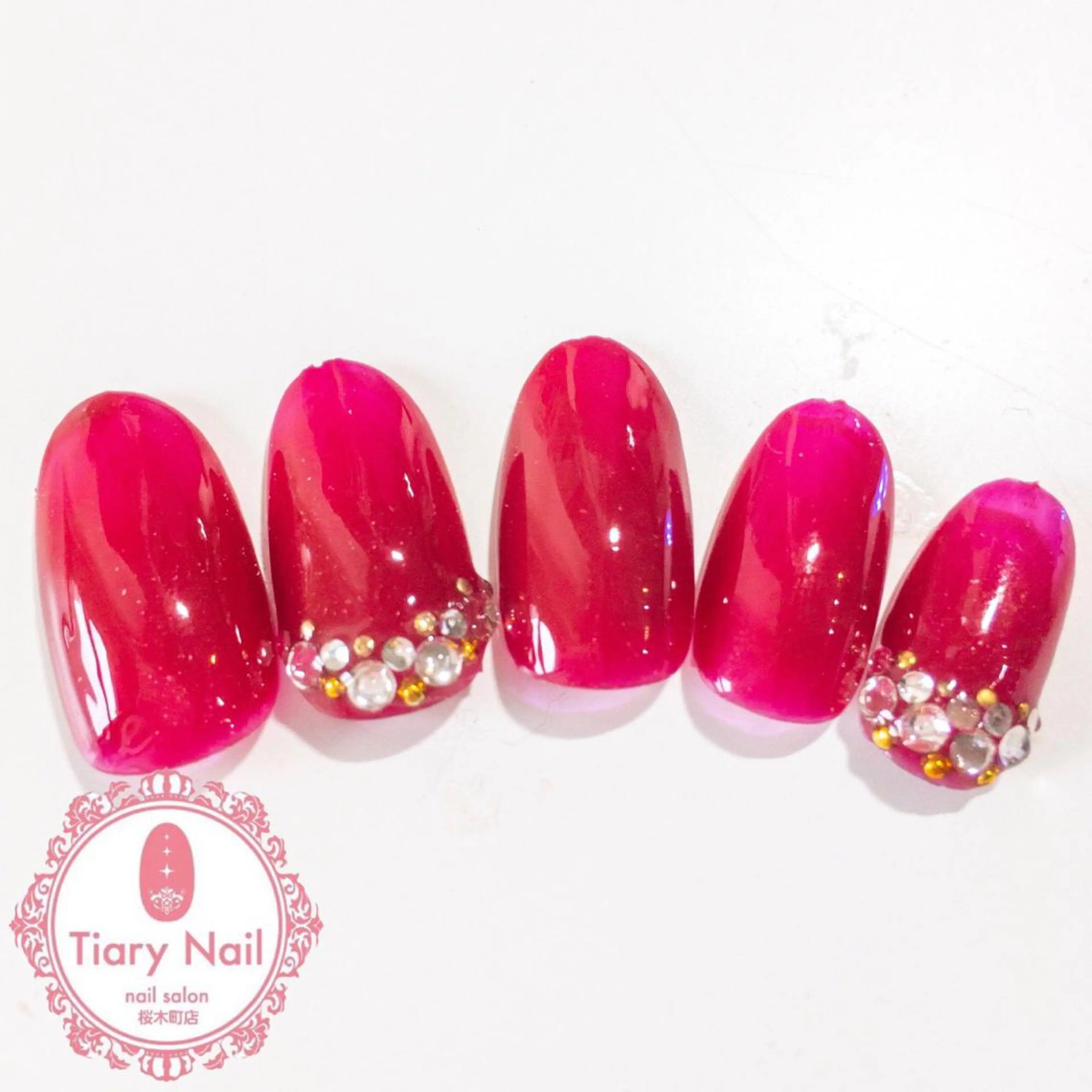 ネイル tiarynail K K🐼のネイルデザイン