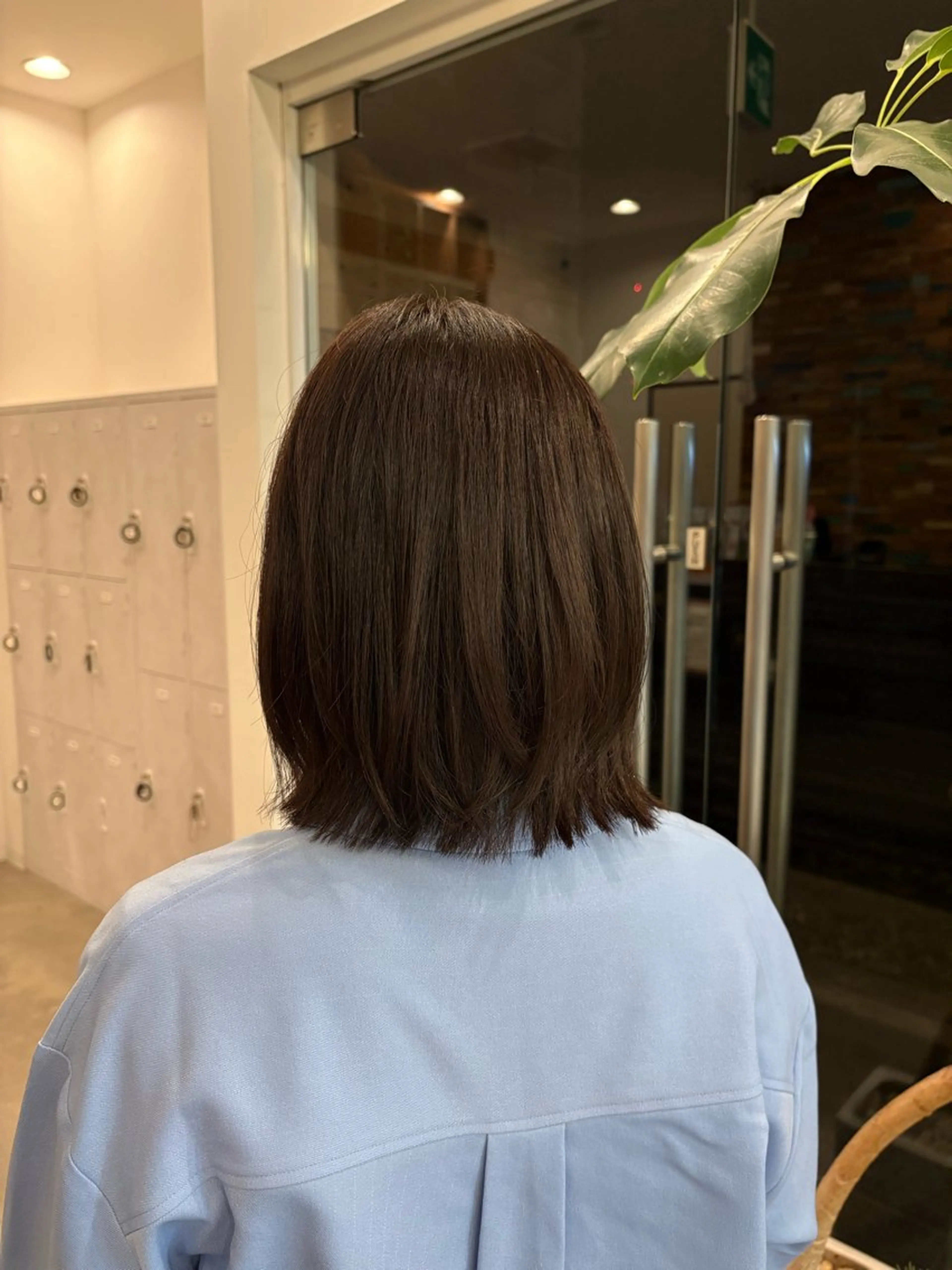 ミディアム ボブレイヤー ボブ レイヤーカット 外ハネヘア 福島 怜奈のヘアスタイル