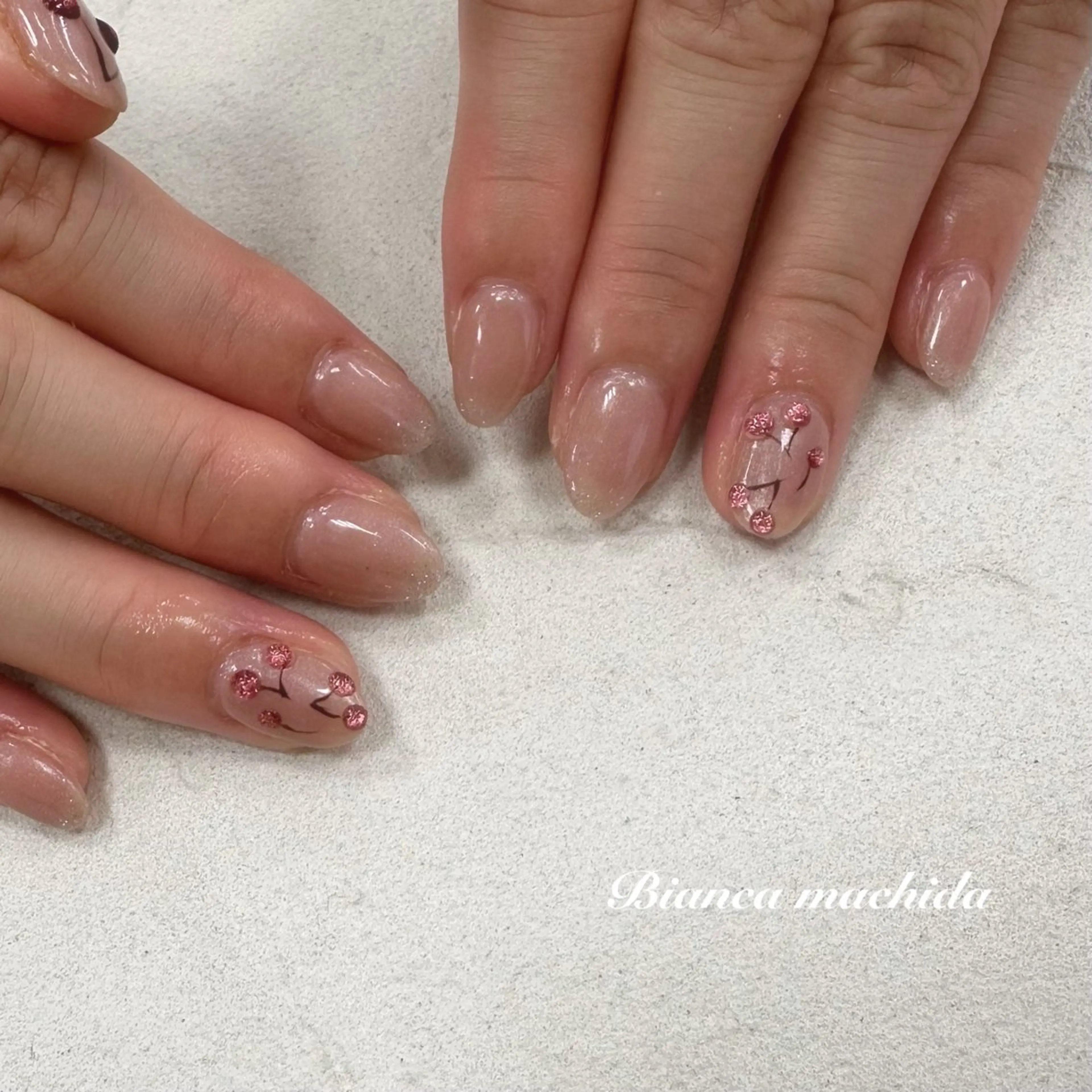ネイル ハンドネイル BIANCA 🖤 NISHIMURAのネイルデザイン