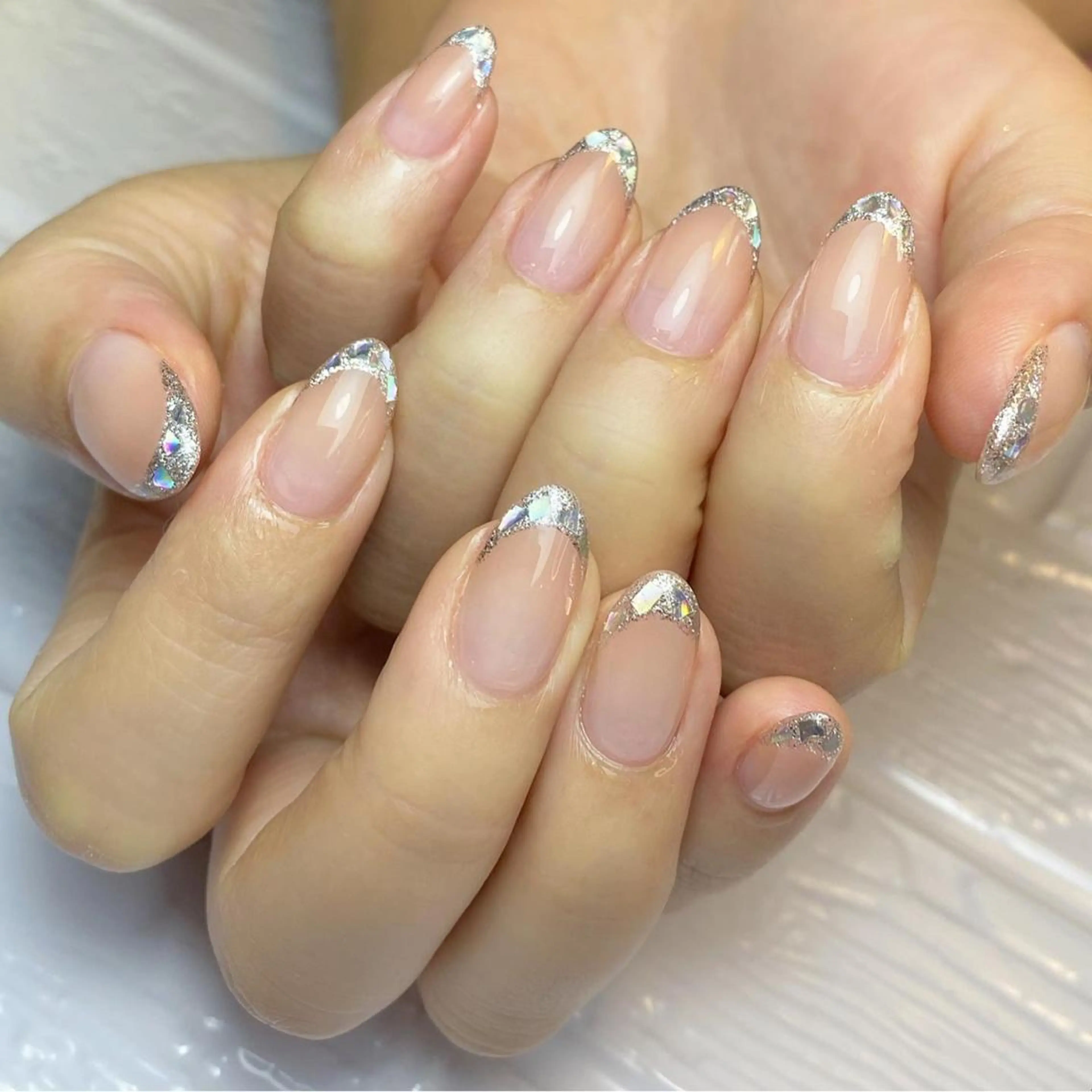 ネイル フレンチネイル ガラスフレンチ ハンドネイル ameria meguのネイルデザイン