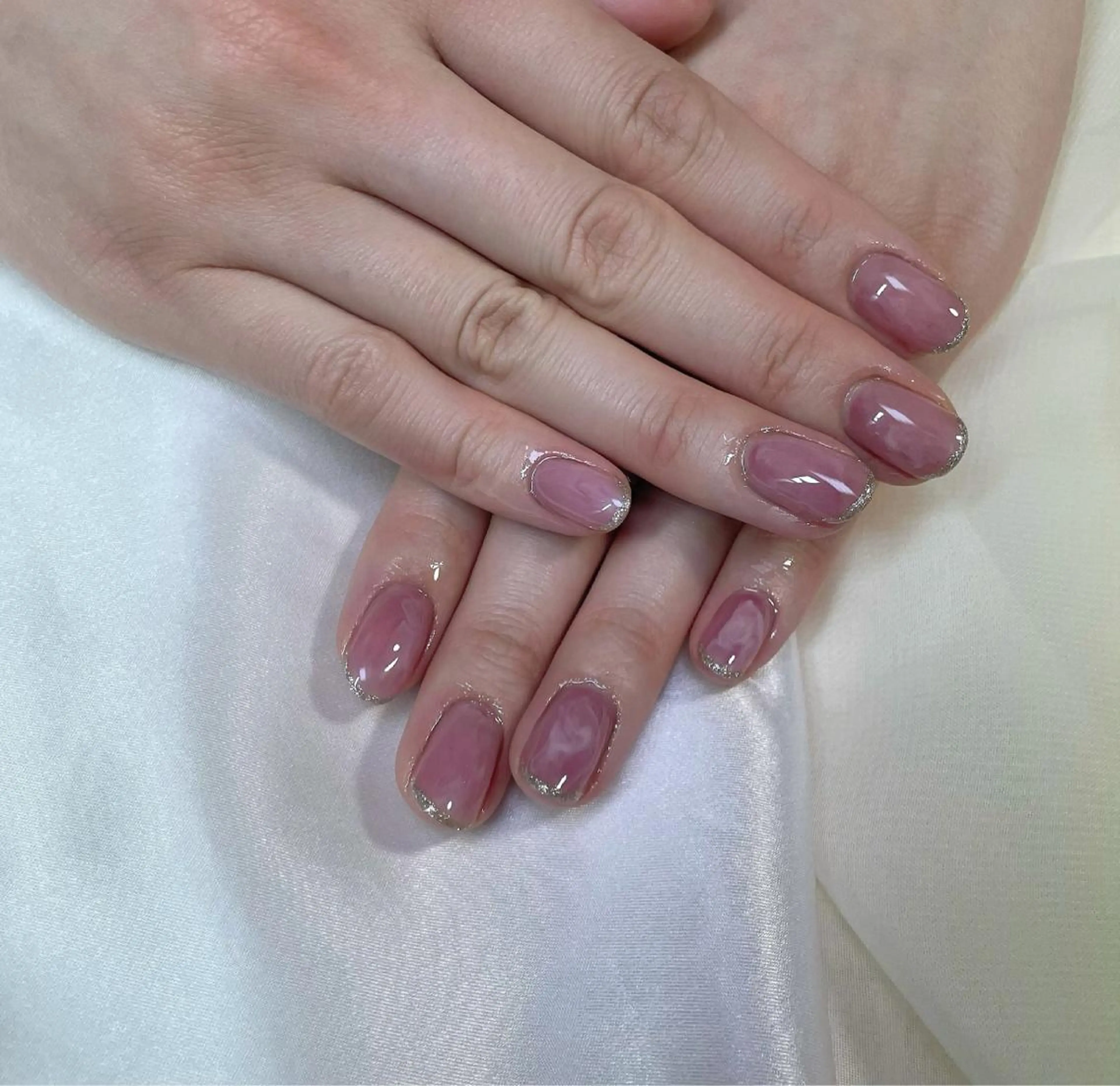 カラー ネイル フレンチネイル ラメ(グリッター) 大理石ネイル(マーブル) 𓂃🦢Aurora Swan🌙𓂃のネイルデザイン