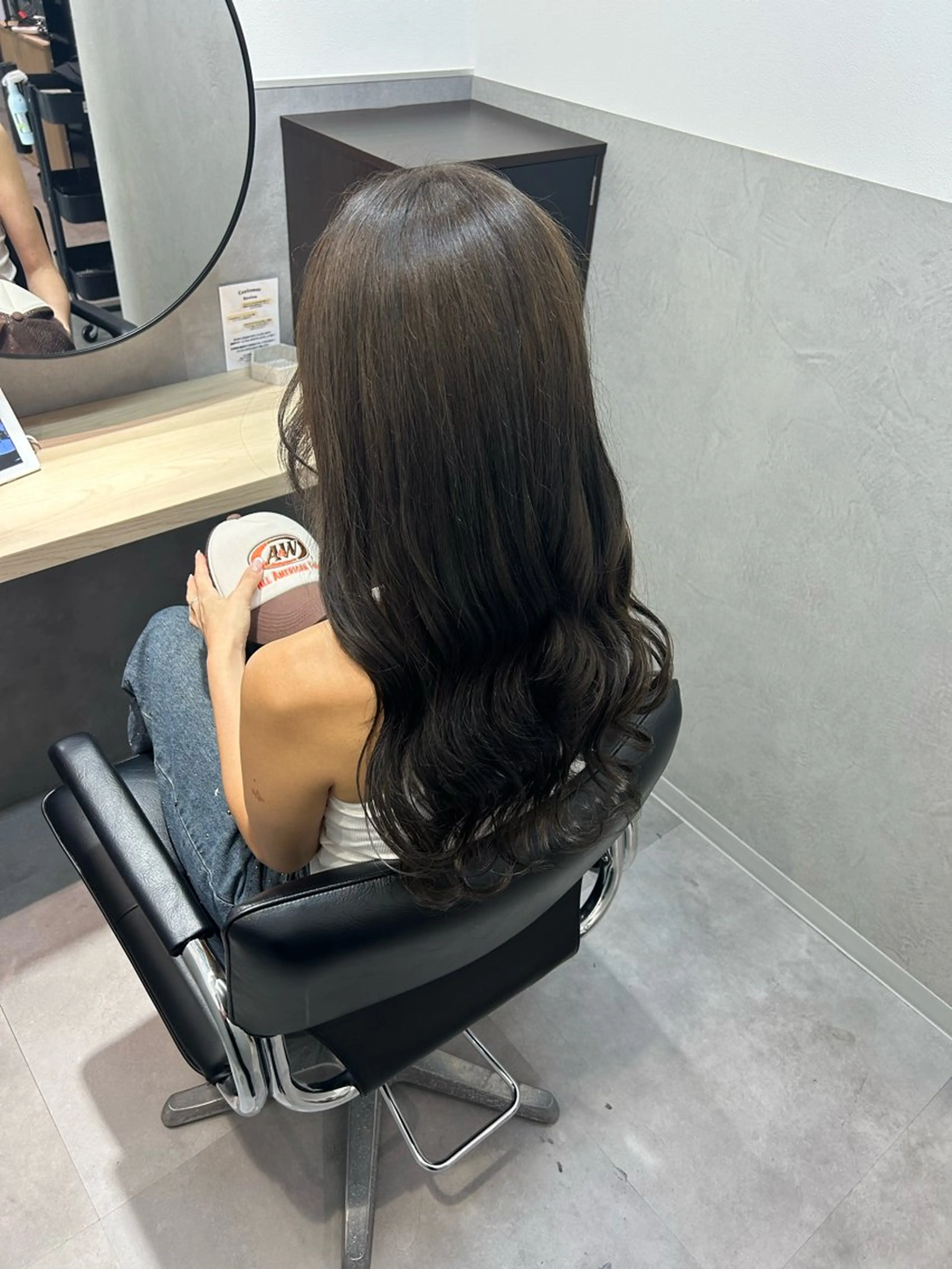 ロング カラー 鳥山 留奈のヘアスタイル