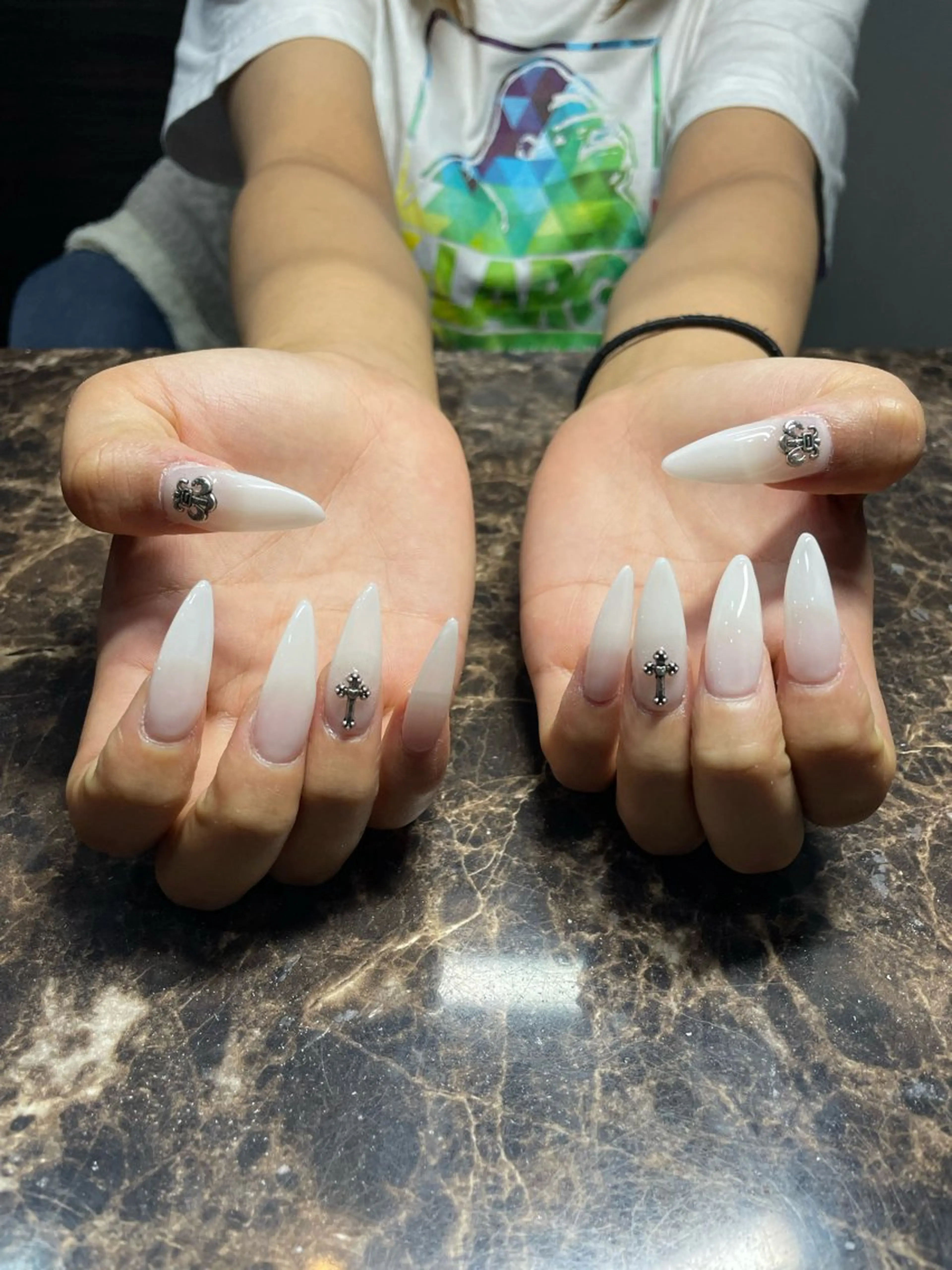 ネイル ハンドネイル IROHA Nail 今村 昇生のネイルデザイン