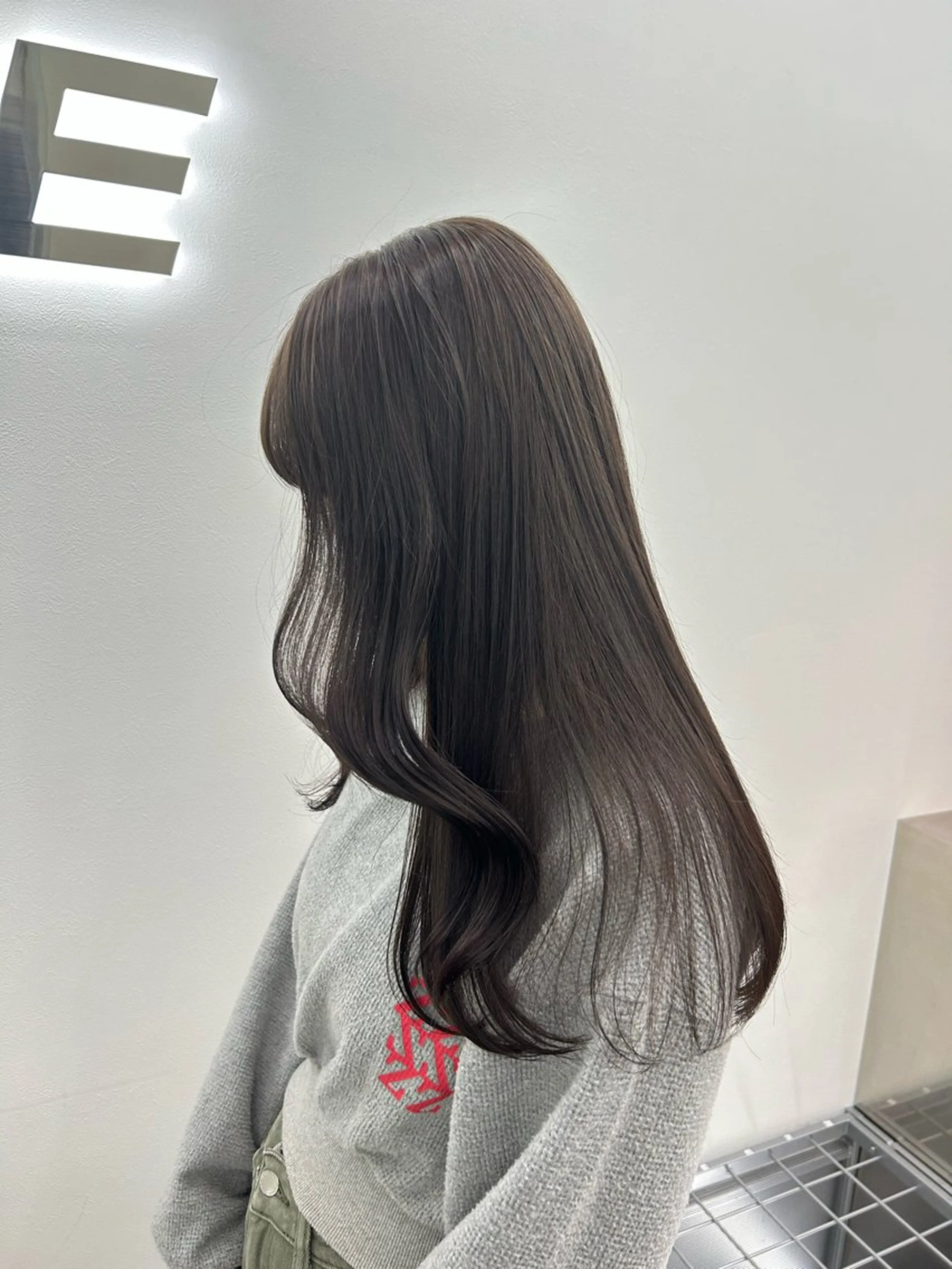 ロング カラー ヘアカラー トリートメント ヘッドスパ ヘアセット 🤍韓国艶ワンホン ヘアMAYU🤍のヘアスタイル