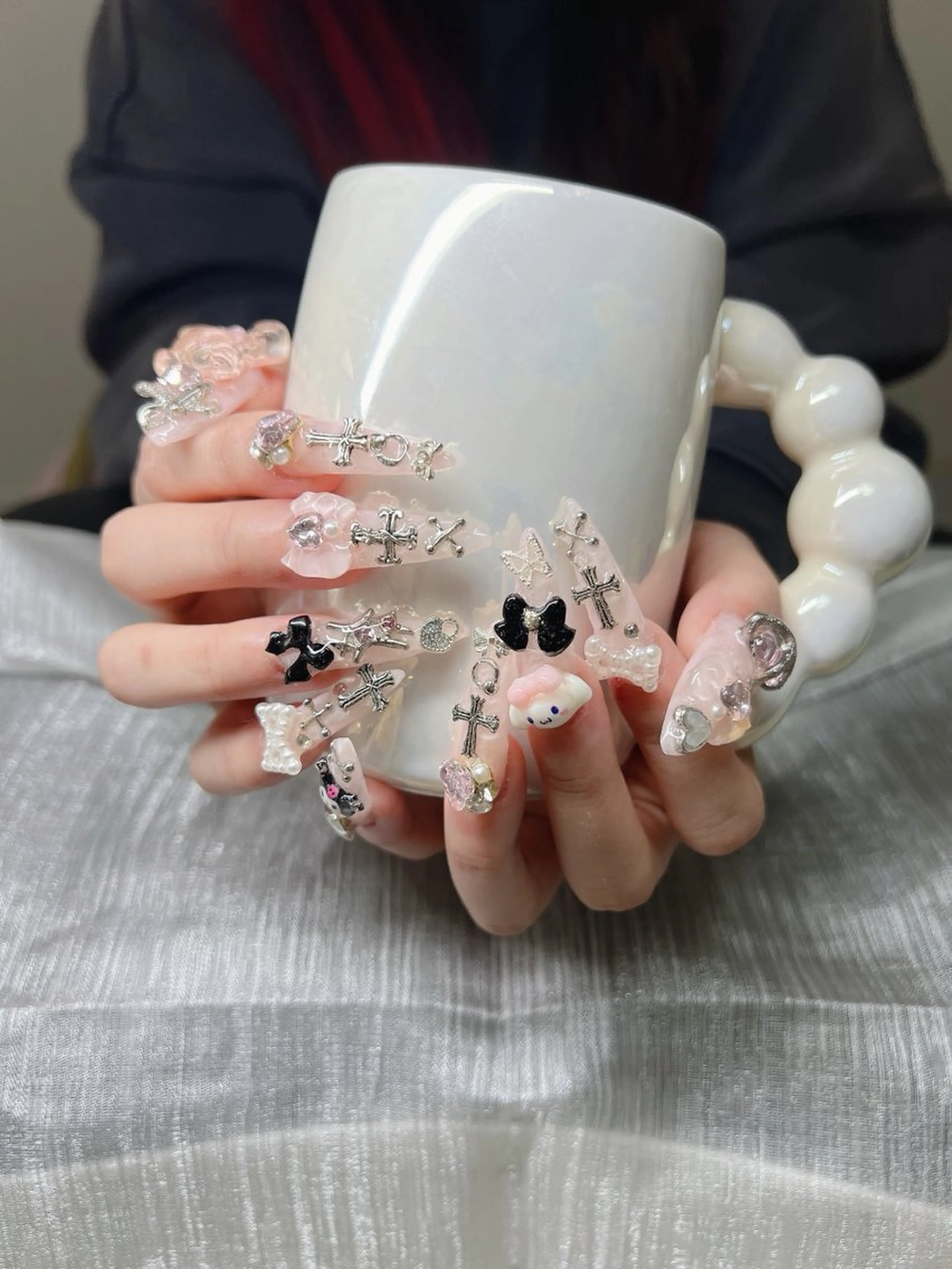 ネイル オーロラネイル チークネイル 長さ出し フットネイル フレンチネイル ハンドネイル Lee Nailsのネイルデザイン