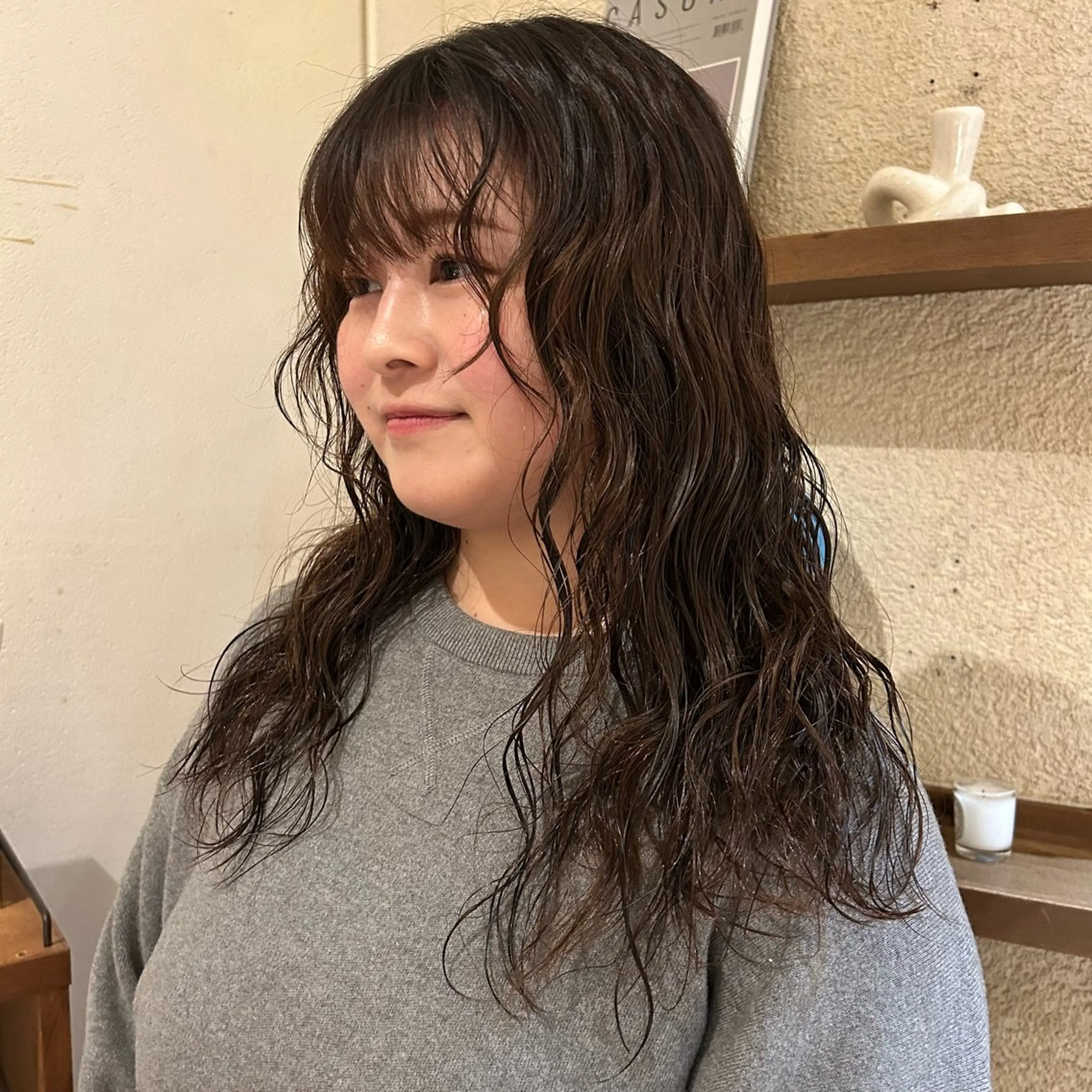 セミロング パーマ レイヤーカット🌟 きだに りののヘアスタイル