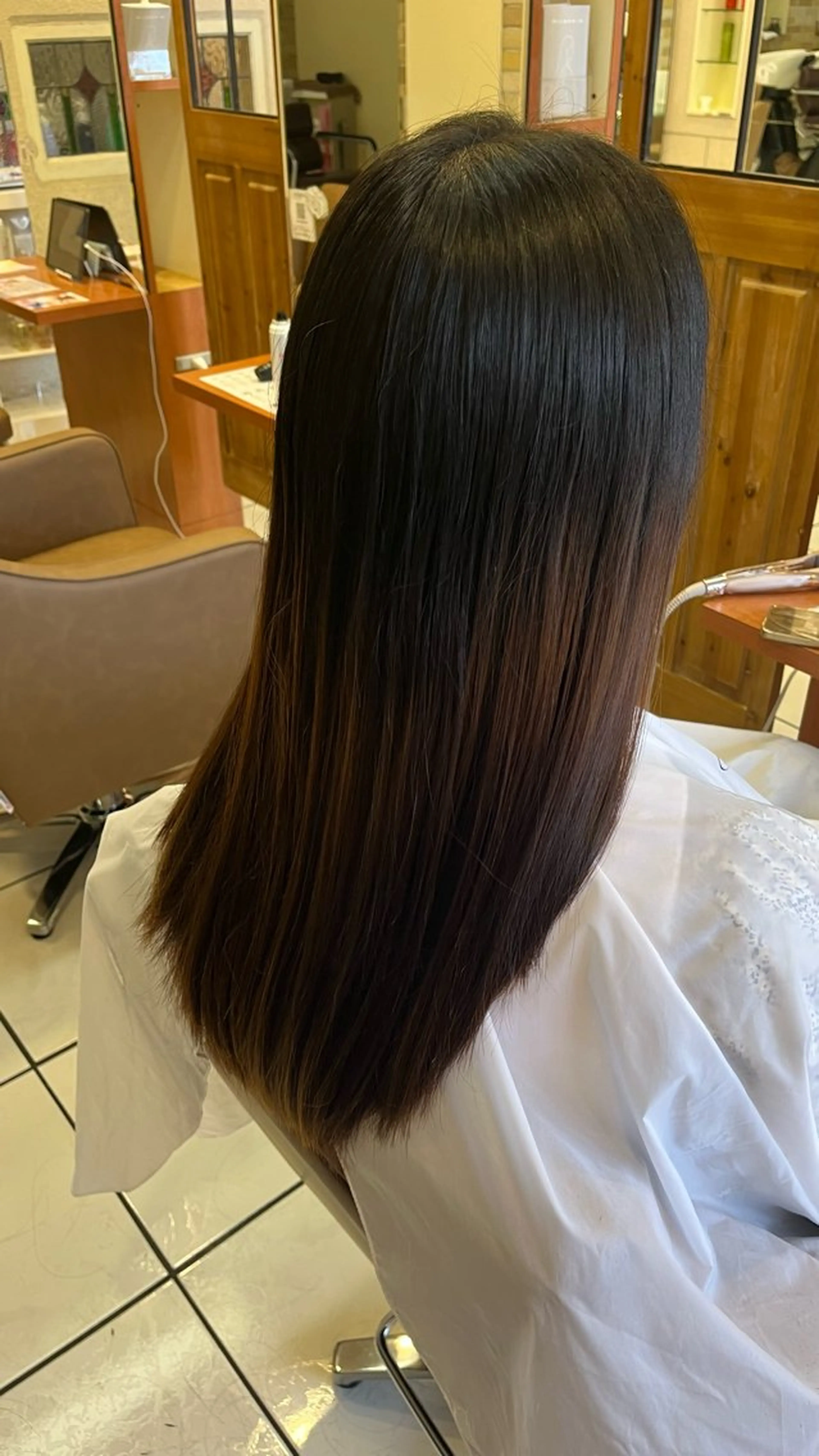 🫧透明感カラー🫧 吉田陽菜のヘアスタイル