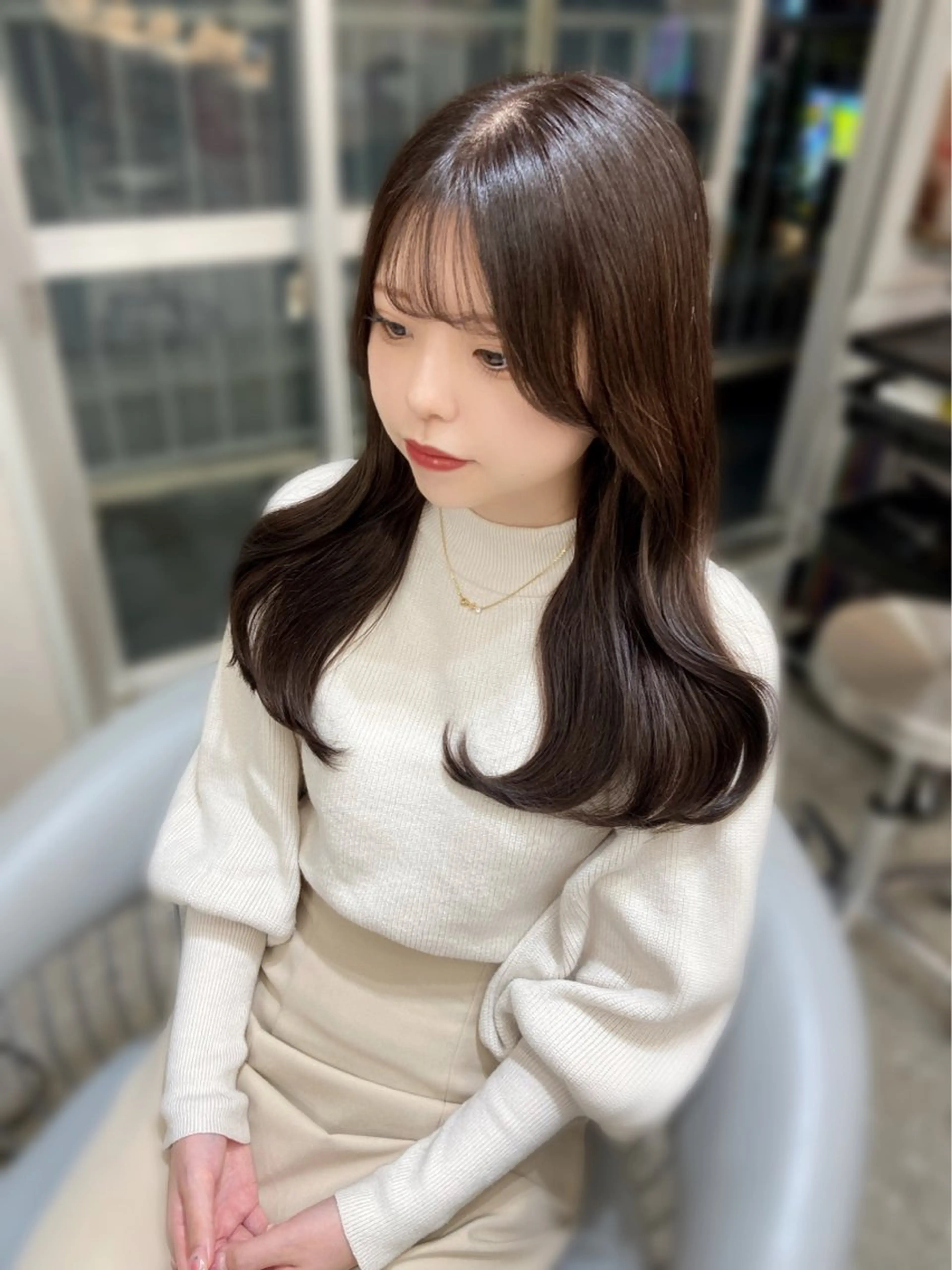 ロング カラー くびれヘア 韓国風ヘア カット ヘアカラー トリートメント 新宿/韓国ヘア 中明度カラー/かやのヘアスタイル