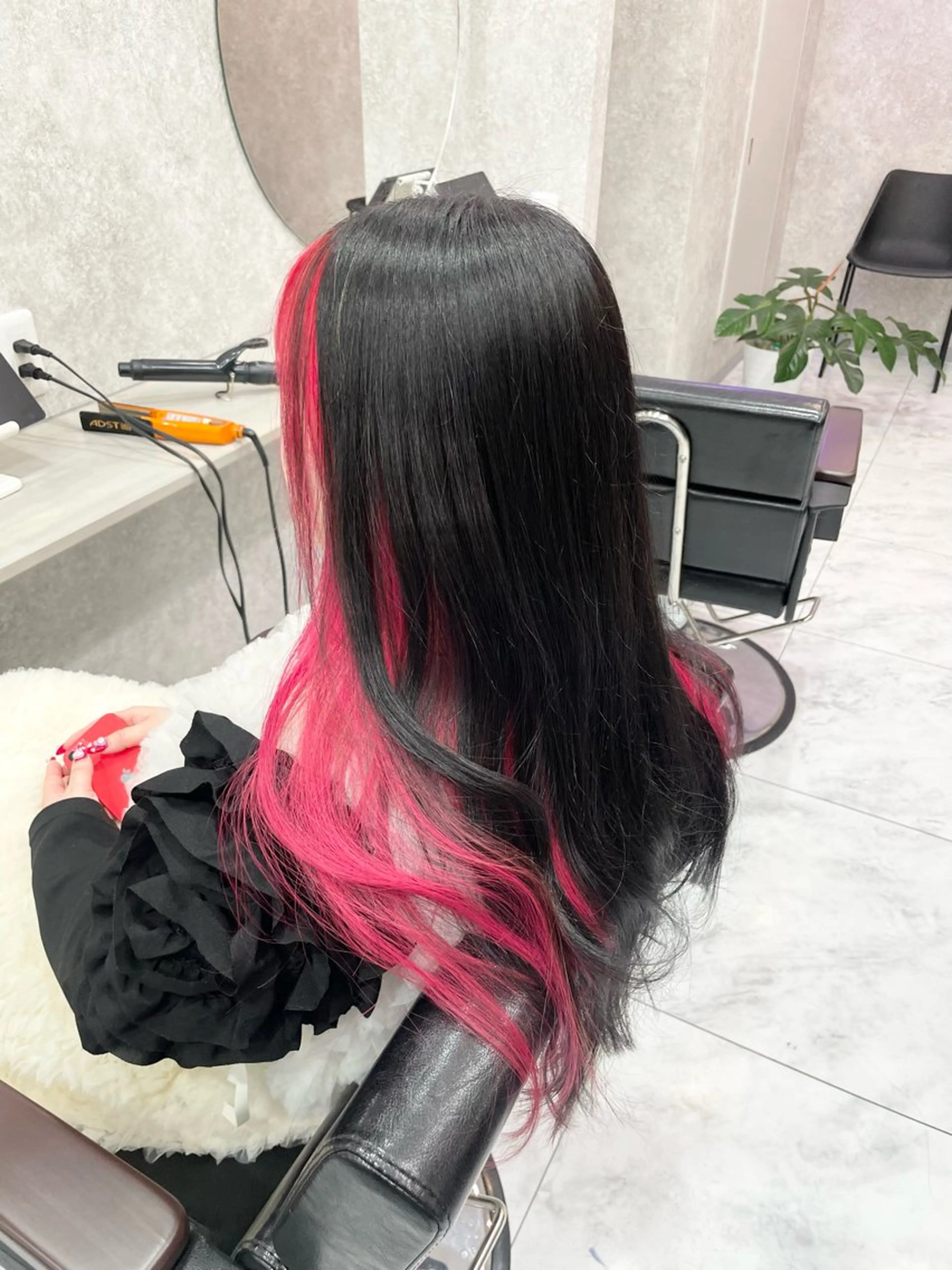 ロング 🦋ハイトーン🦋 石山 希理🦋のヘアスタイル