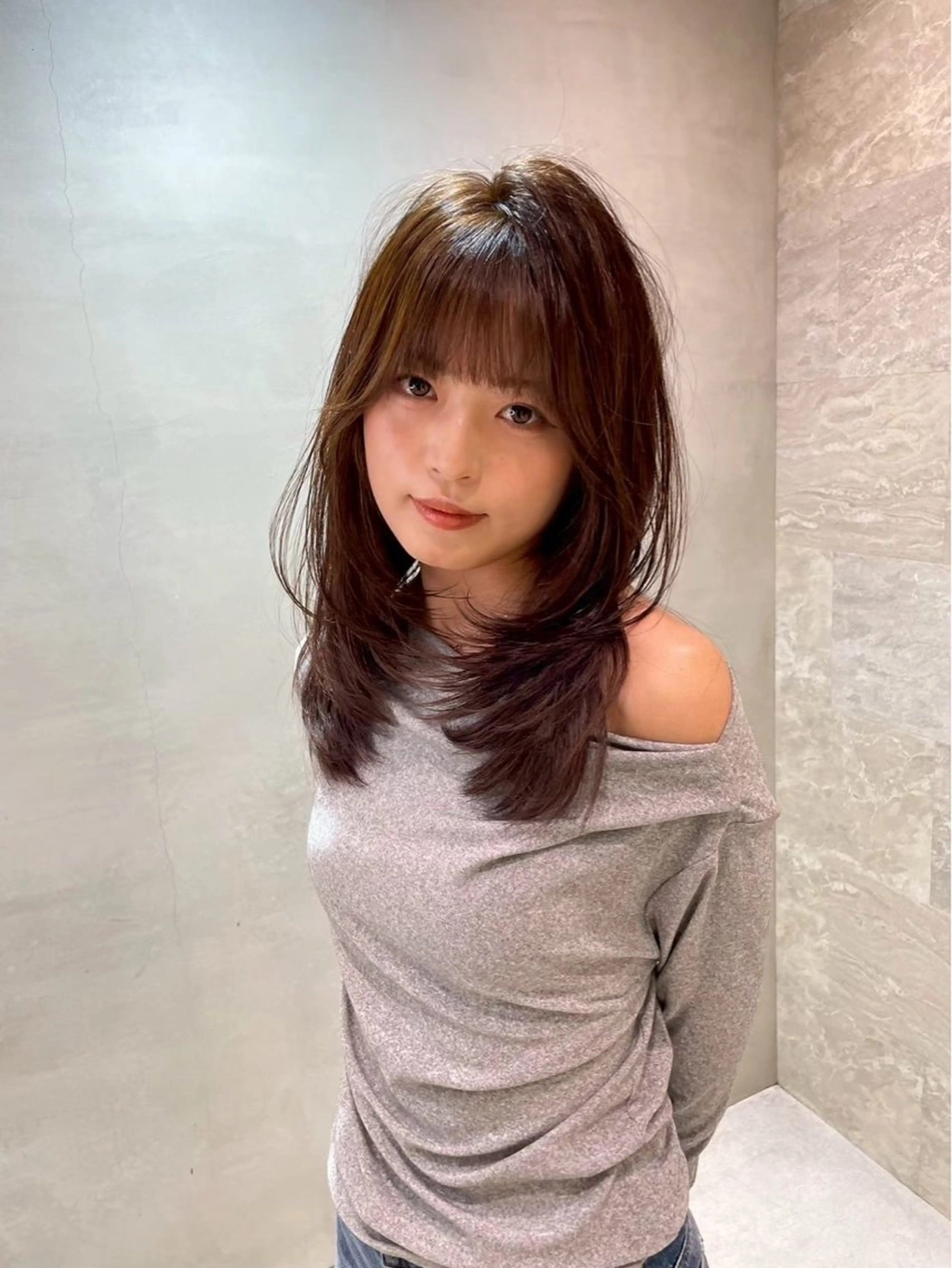 セミロング レイヤーカット 髪質改善 中島一斗のヘアスタイル