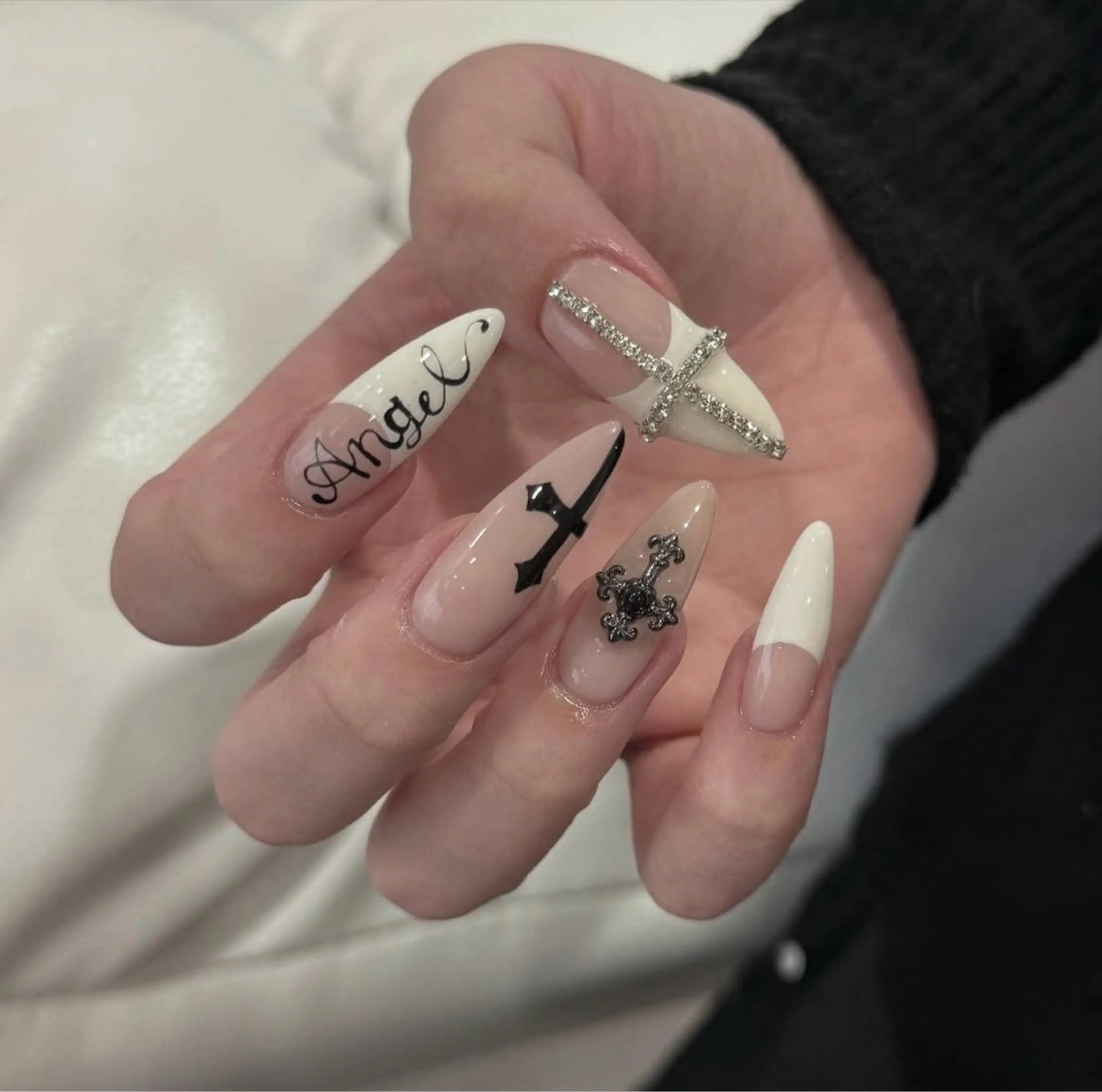ネイル 韓国ネイル ニュアンスネイル シンプルネイル ワンホンネイル Nihonthy Nail 新宿のネイルデザイン