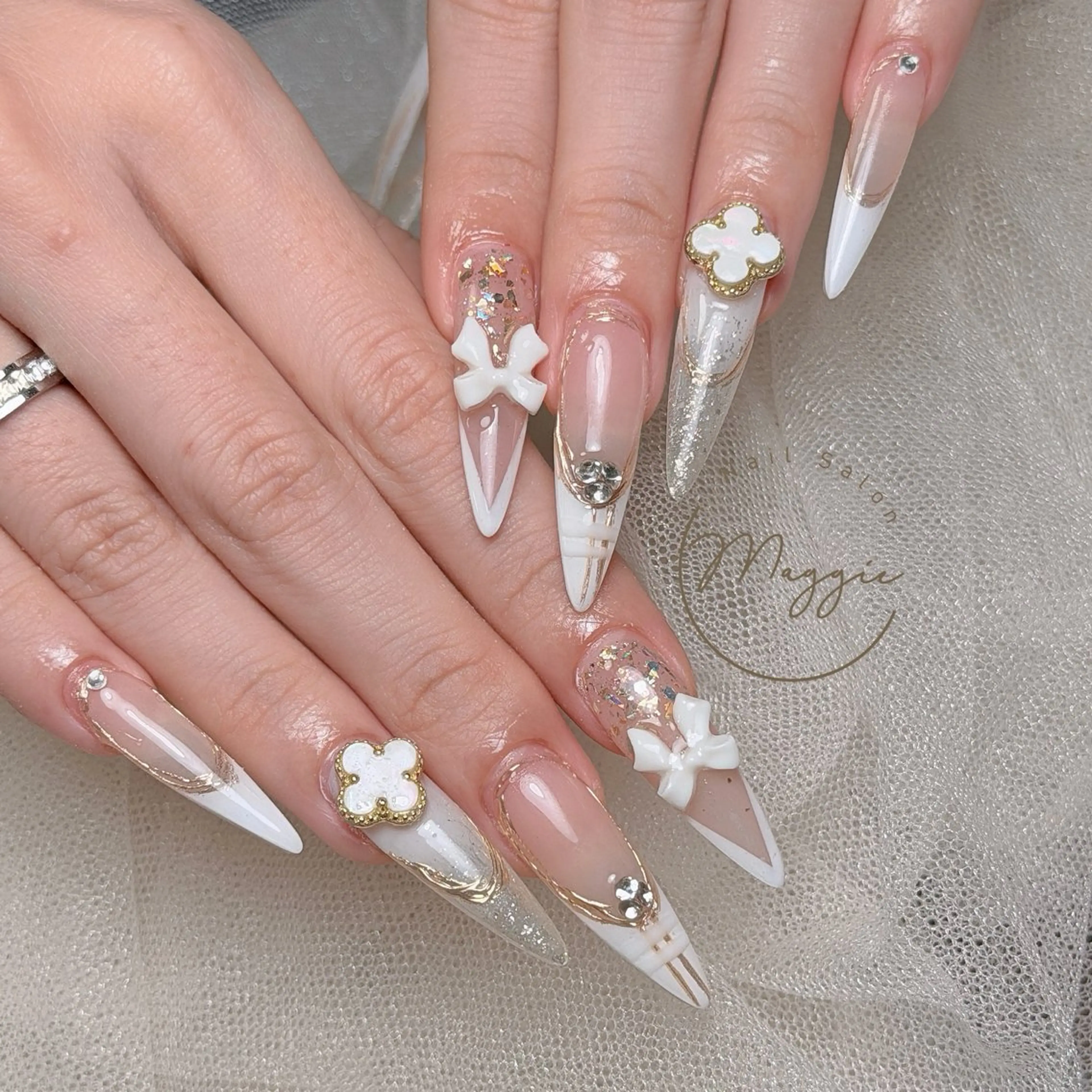 ネイル Maggie Nail🦩のネイルデザイン