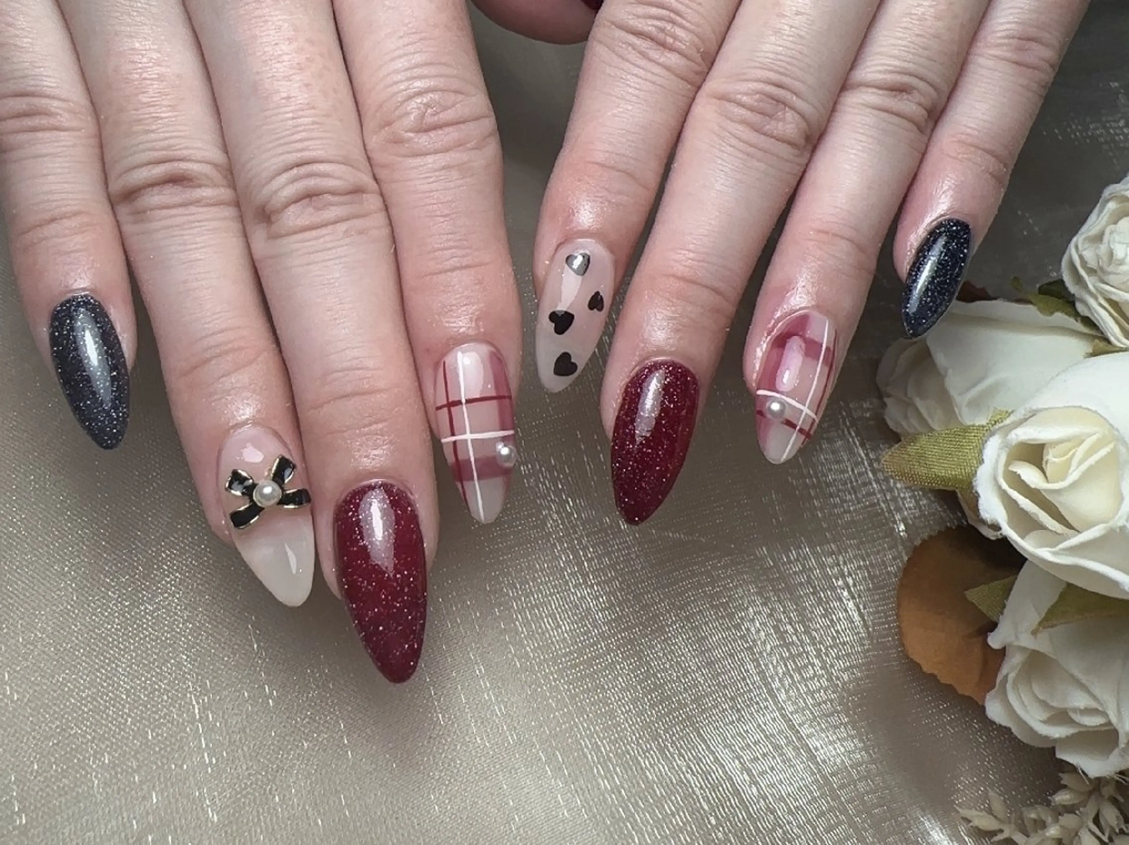 ネイル バレンタイン ハンドネイル UM Nail Salonのネイルデザイン
