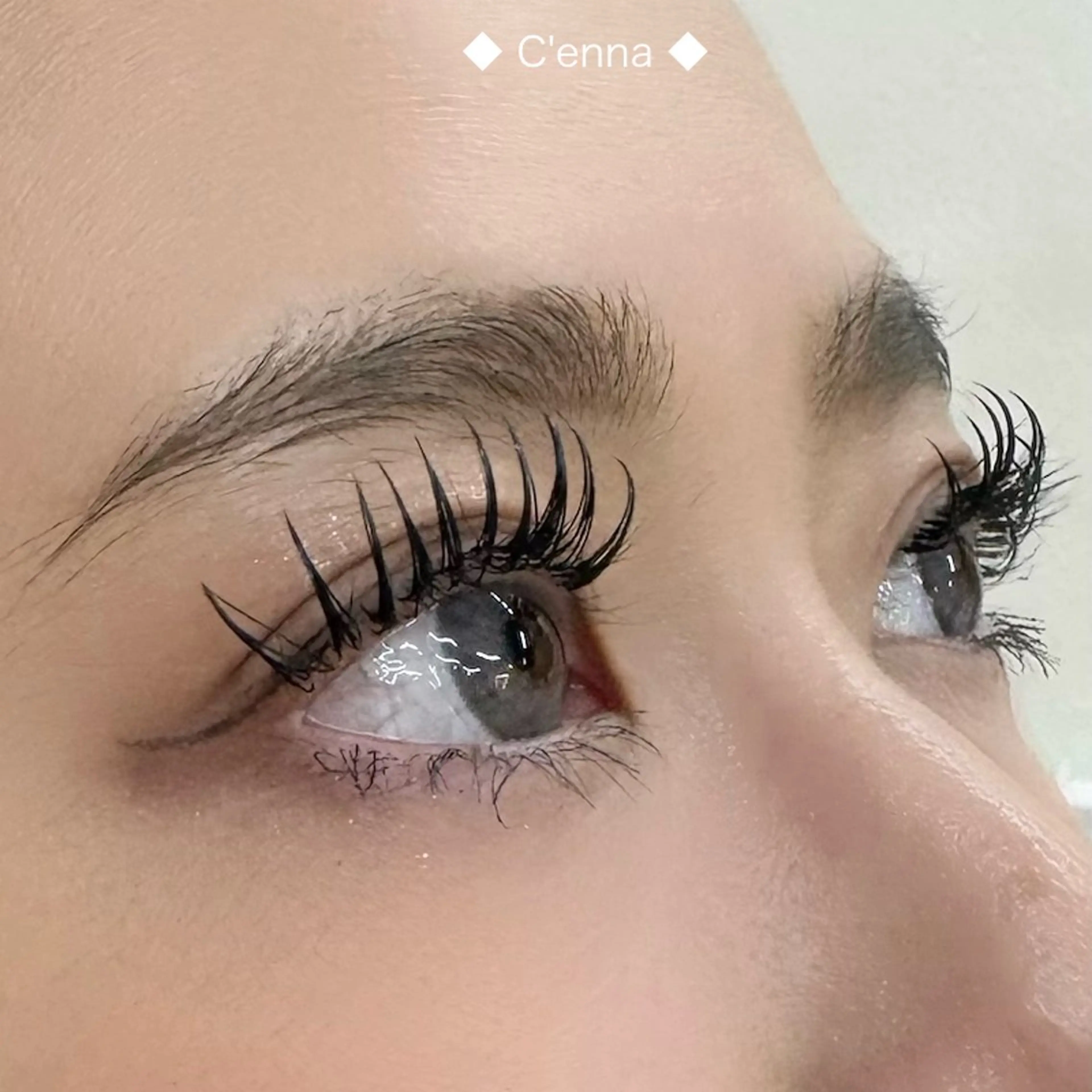 マツエク・マツパ 束感まつ毛 マツエク シエンナ りさのマツエク・マツパデザイン