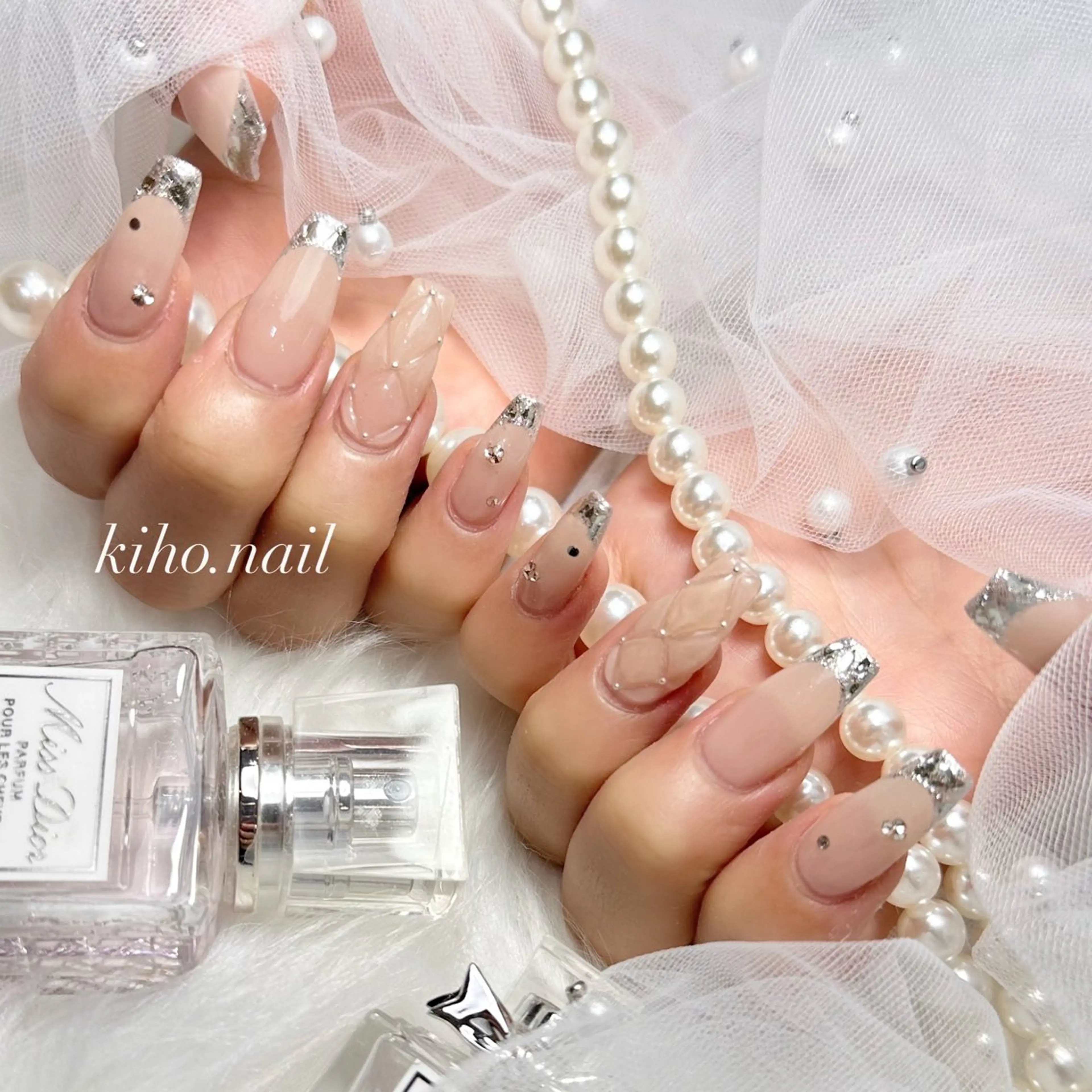 ネイル ハンドネイル KIHO 【週一深夜ネイル】のネイルデザイン