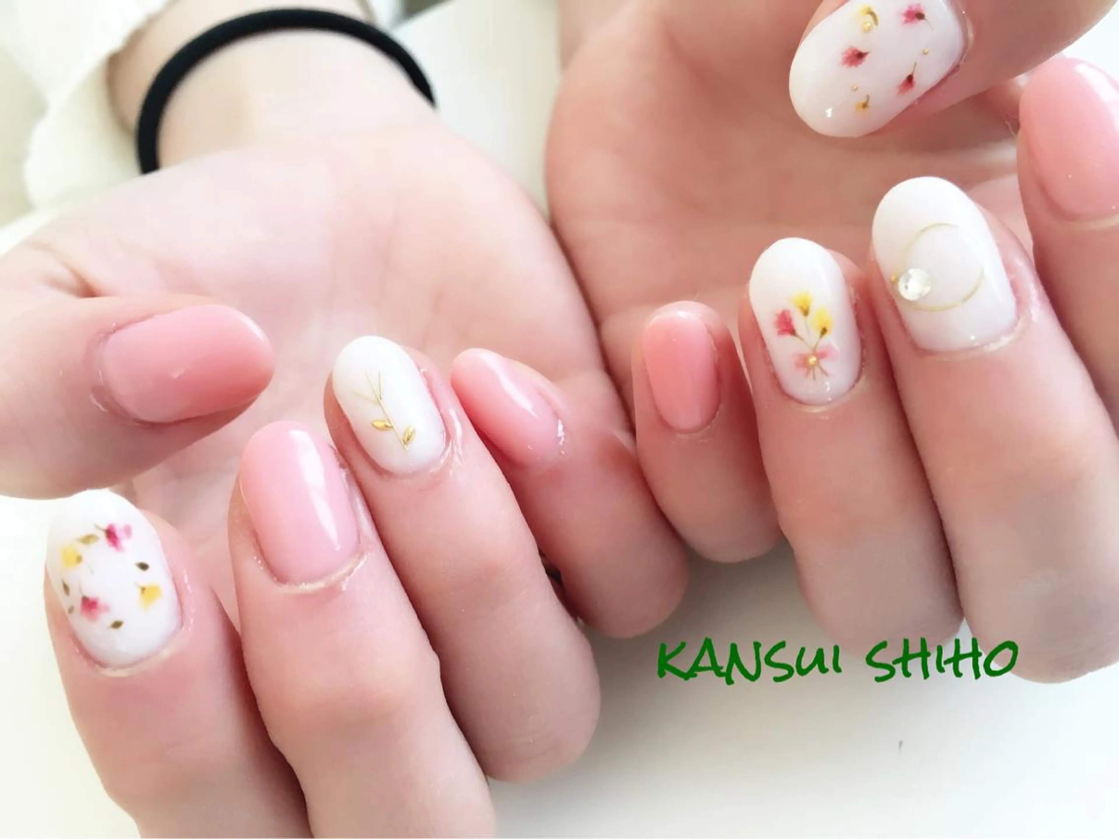 ネイル Elio 国泰寺のネイルデザイン